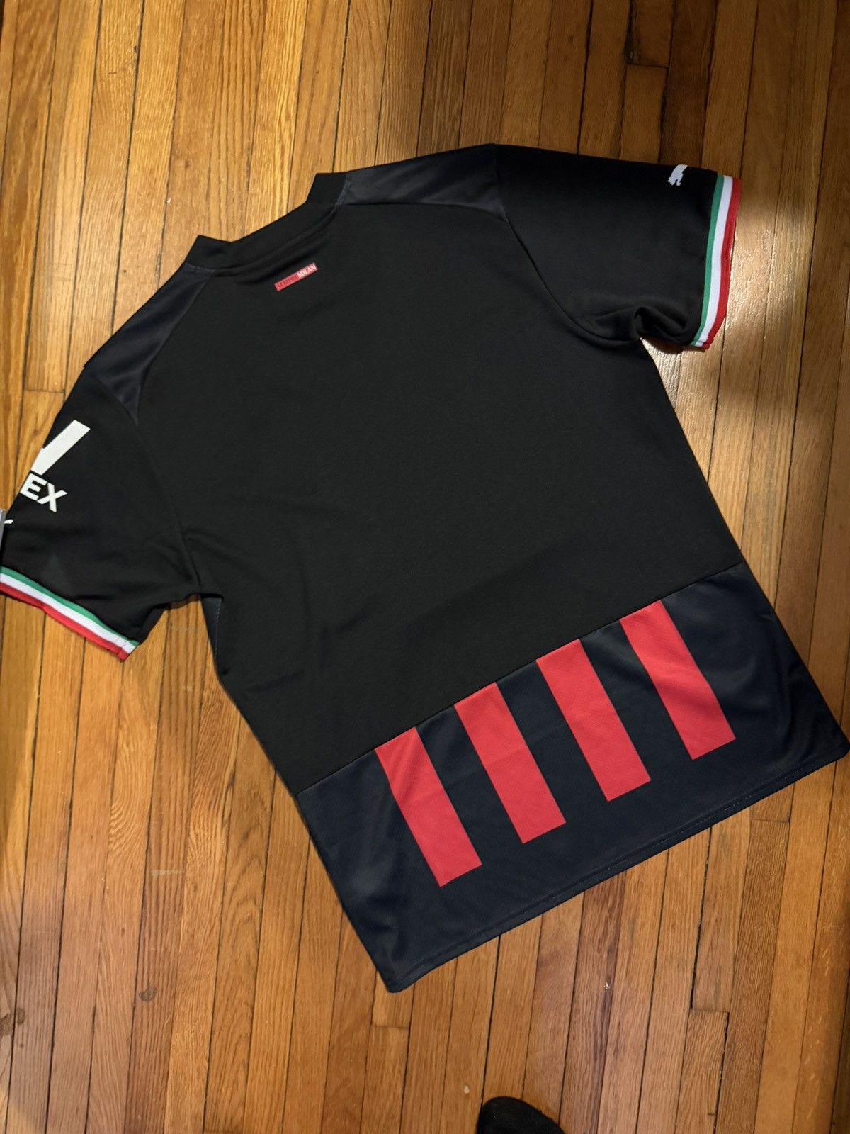 Adidas 2022-23 Ac Milan Home Shirt Size US M / EU 48-50 / 2 - 2 Thumbnail