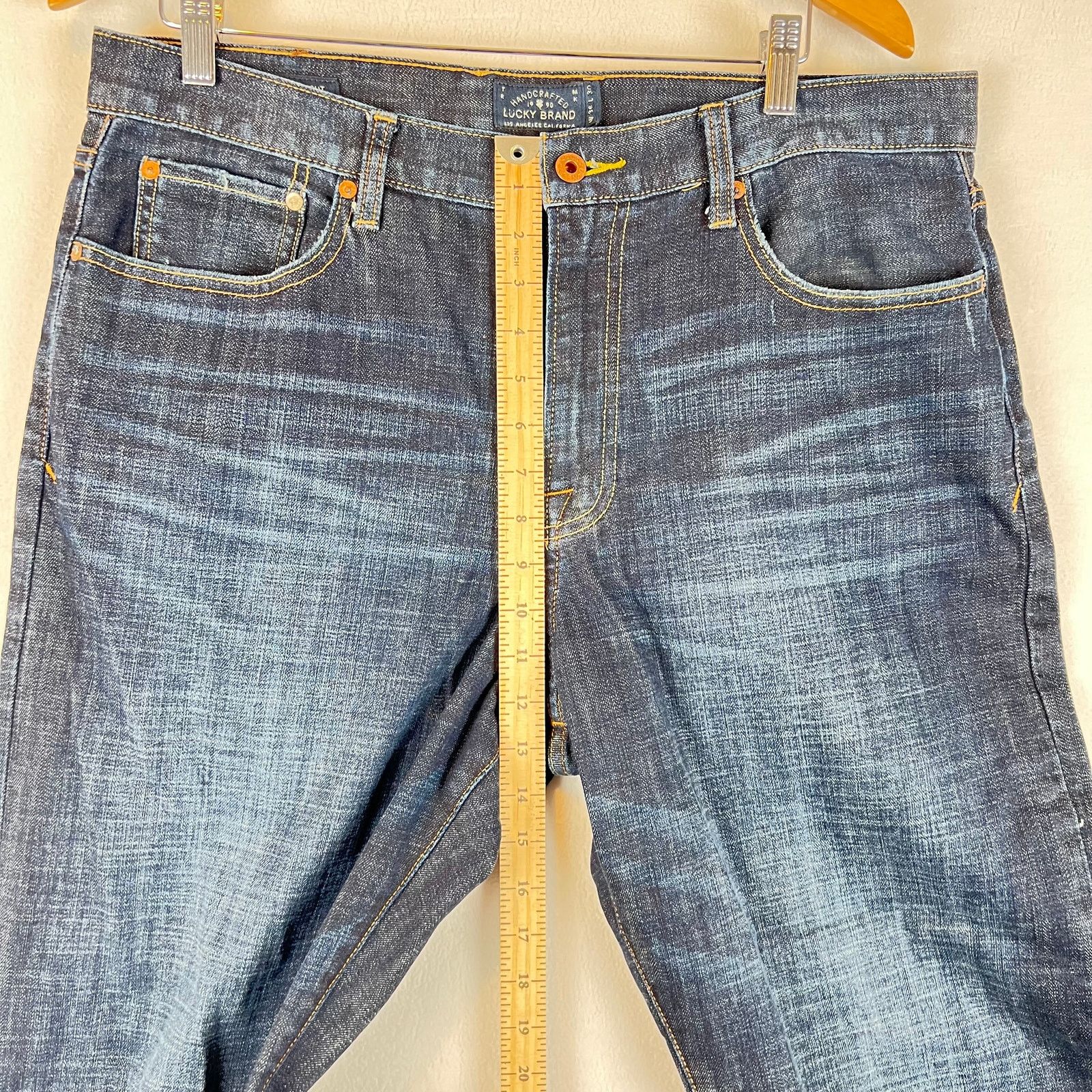 Lucky Brand Lucky Brand jeans mens 36x30 329 classic straight blue denim Size US 36 / EU 52 - 9 Thumbnail