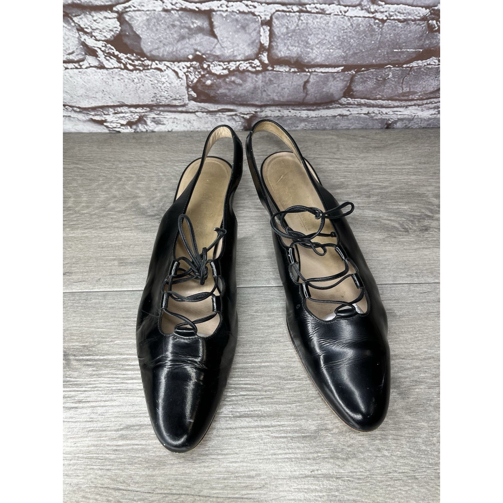 Salvatore Ferragamo Salvatore Ferragamo Boutique Black Patent Leather Pumps Shoe Size US 9 / IT 39 - 4 Thumbnail