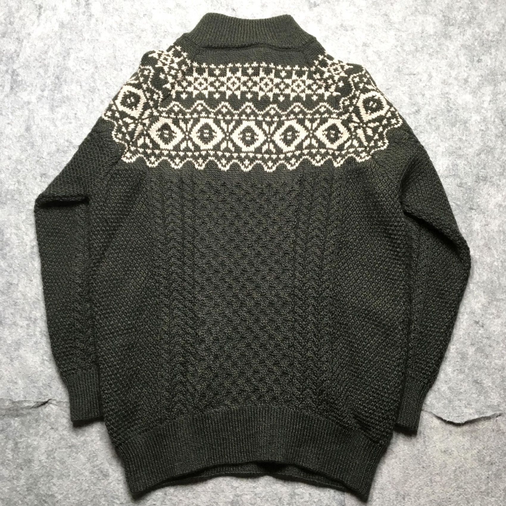 Market Aran Sweater Market Mens Large Green 1/4 Zip Mock Neck Wool Fair Isle Merino Cable-Knit Heavyweight Pullover Sweater Seasonal Fall Winter casual Mens Size US L / EU 52-54 / 3 - 5 Thumbnail
