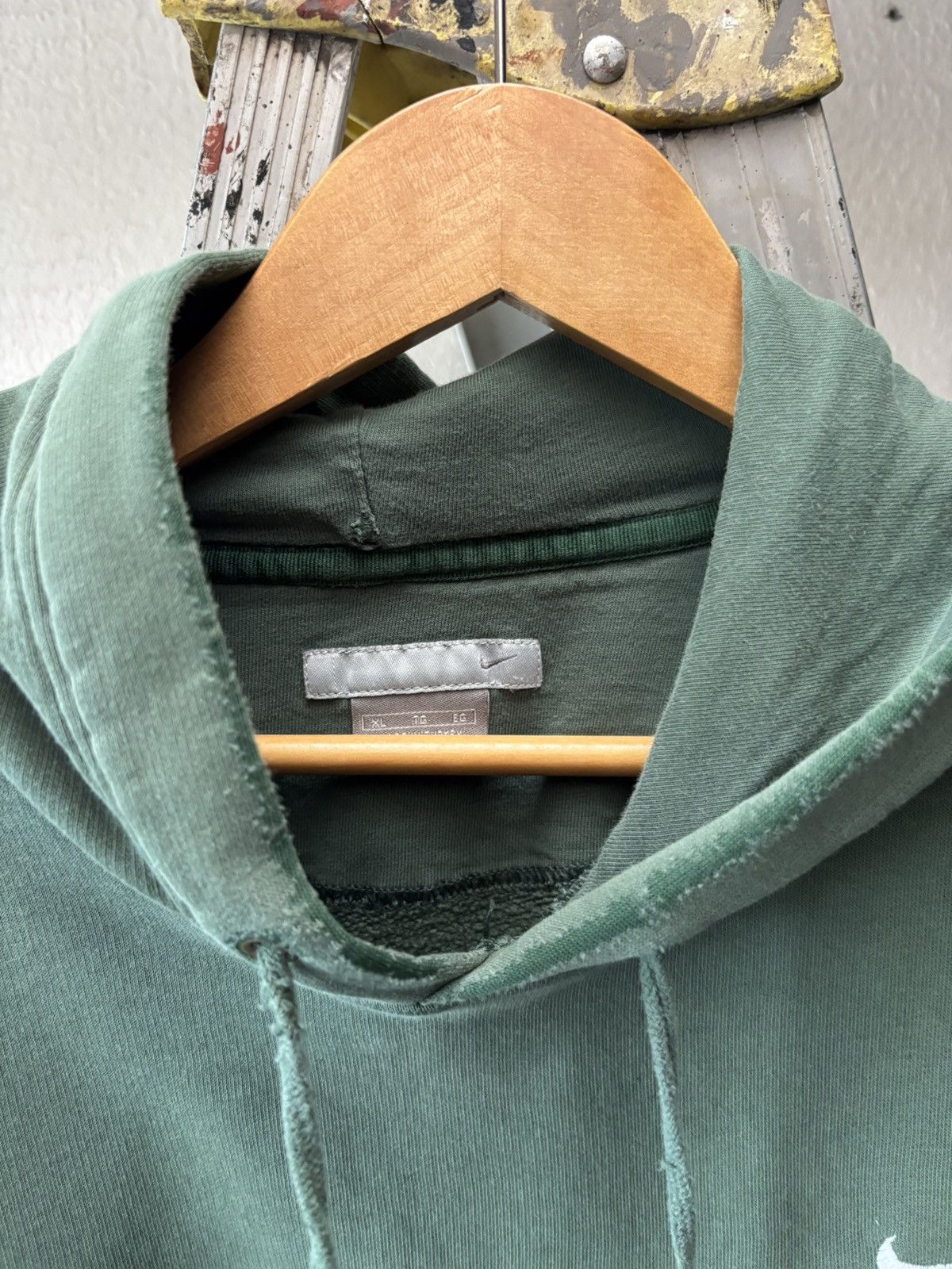 Nike Nike super trash & faded 00’s hoodie Size US L / EU 52-54 / 3 - 5 Thumbnail