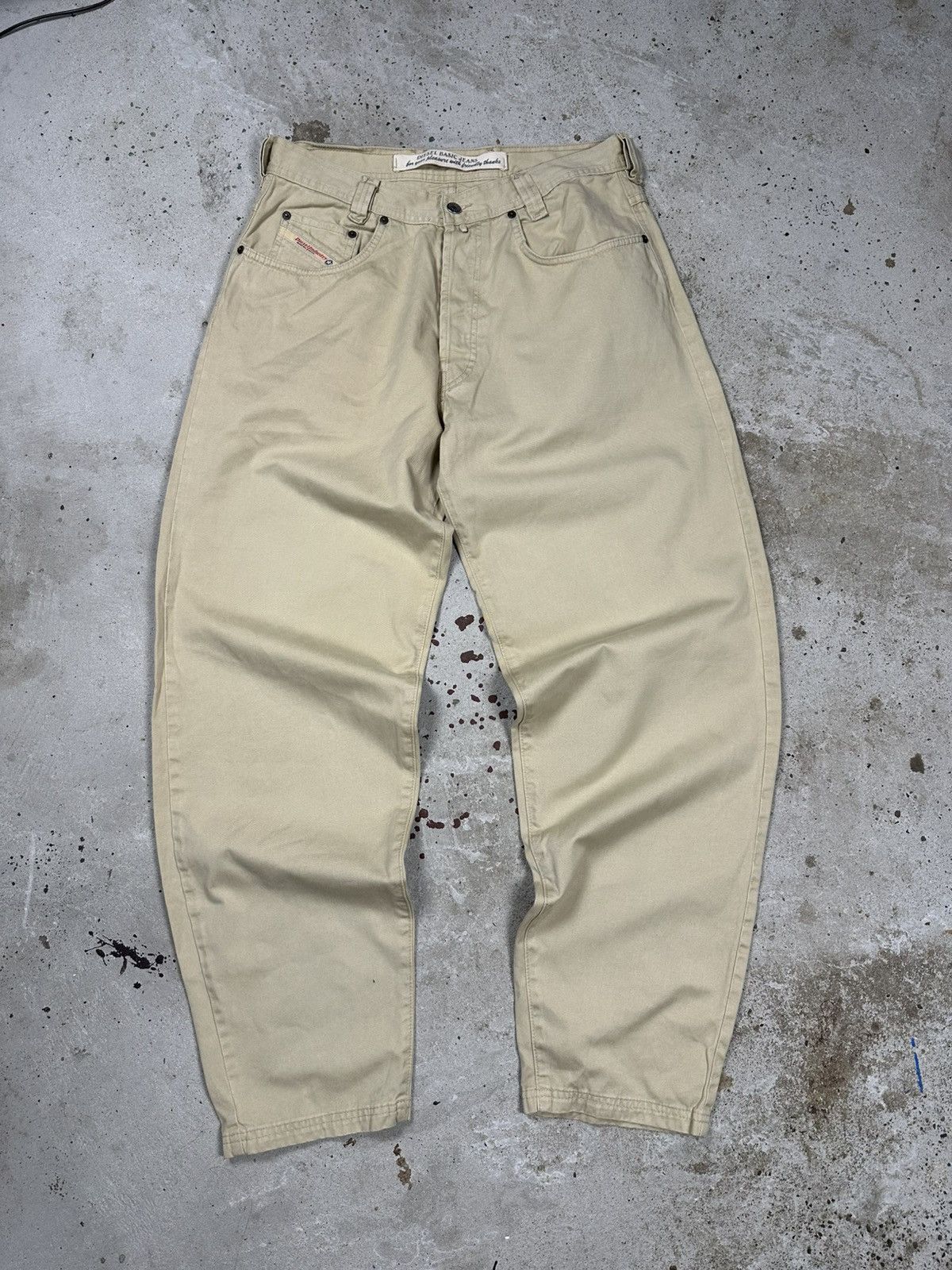 Diesel Vintage 90s Diesel Paddle Beige Baggy Denim Jeans Size US 32 / EU 48 - 1 Thumbnail