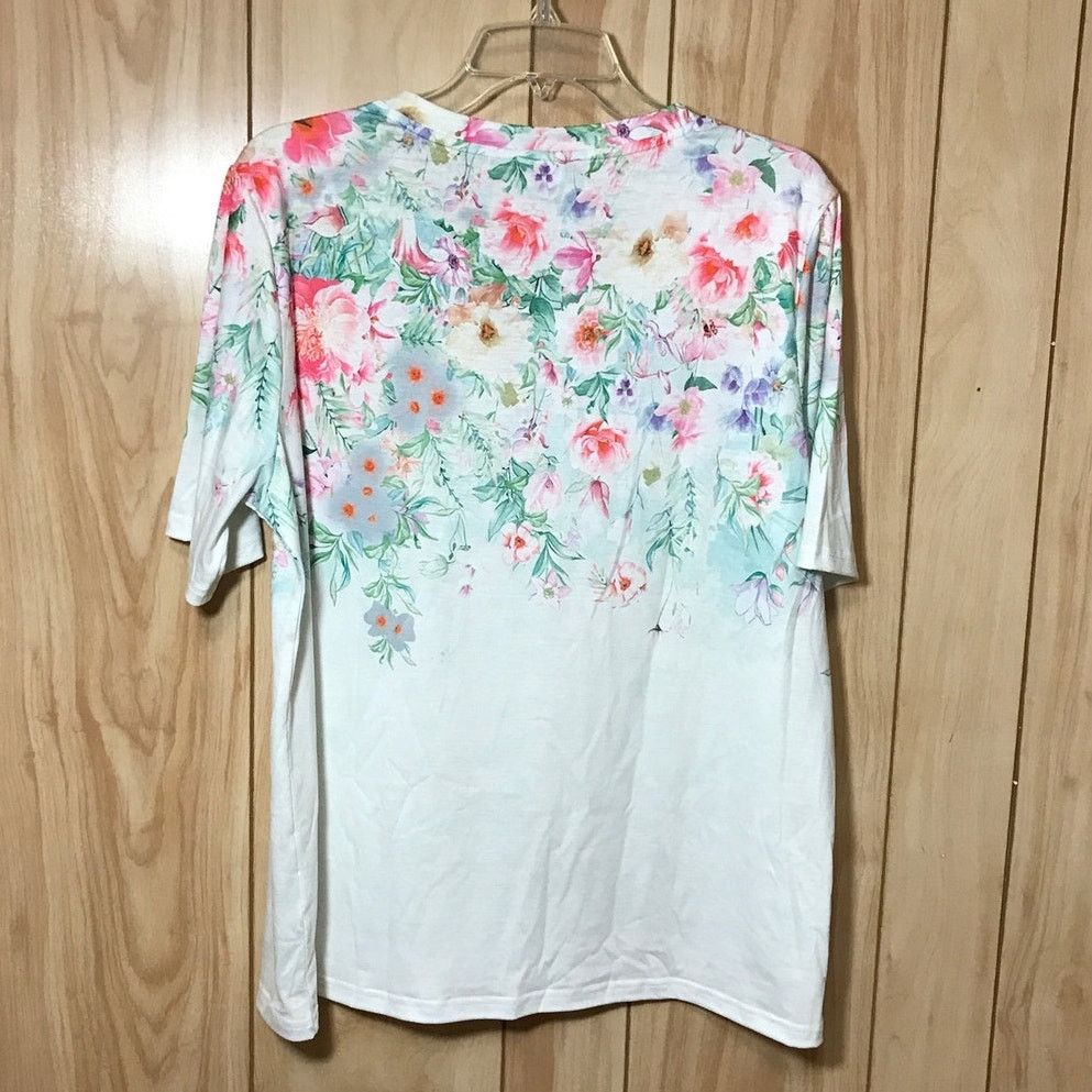 Other NWT Heart Exclusive Spring V Neck Short Sleeve T-shirt XL Size XL / US 12-14 / IT 48-50 - 2 Thumbnail