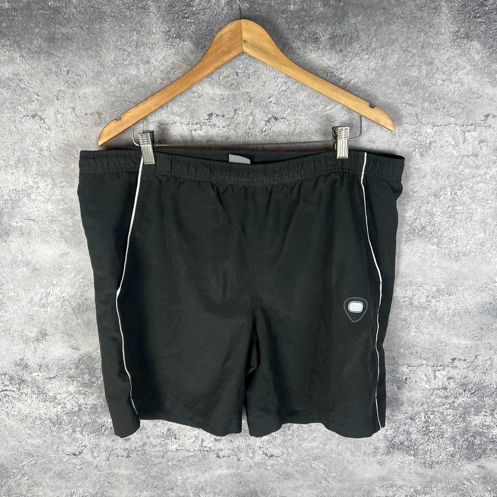 Nike Nike Vintage Shorts Men's Size L Black ` Size US 34 / EU 50 - 1 Thumbnail