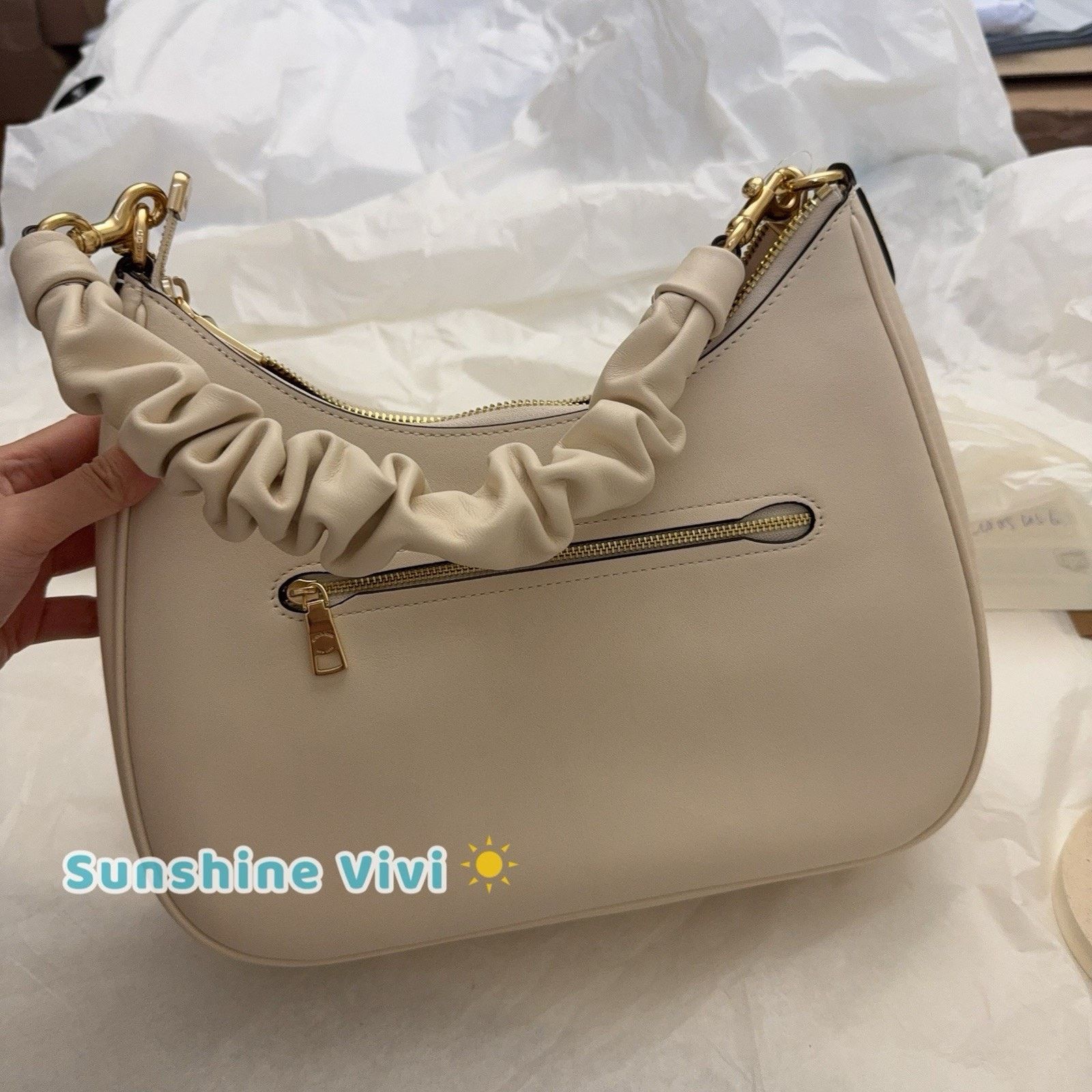 Coach NWT Coach Teri Hobo Bag Handbag Leather CU126 Gold /Chalk Size ONE SIZE - 7 Thumbnail