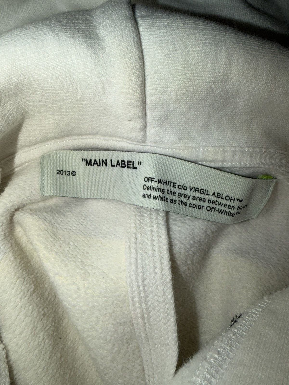 Off-White Size L - Off-White Acrylic Arrows Hoodie - White Size US L / EU 52-54 / 3 - 14 Thumbnail