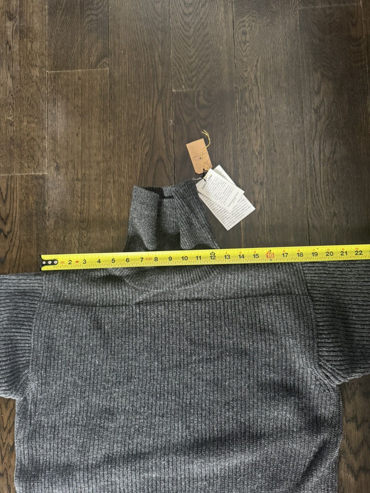 Loop & Weft Merino Super Lamb Turtleneck Size US L / EU 52-54 / 3 - 9 Thumbnail
