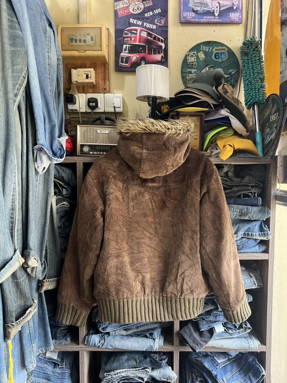 Billabong 🔥Billabong Faux Fur Corduroy Zipper Jacket Hoodie Size US M / EU 48-50 / 2 - 2 Thumbnail