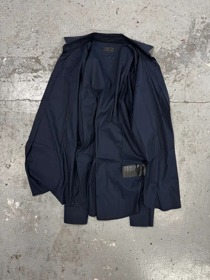 Prada AW2014 Prada Navy Minimalist Shirt Size US M / EU 48-50 / 2 - 5 Thumbnail