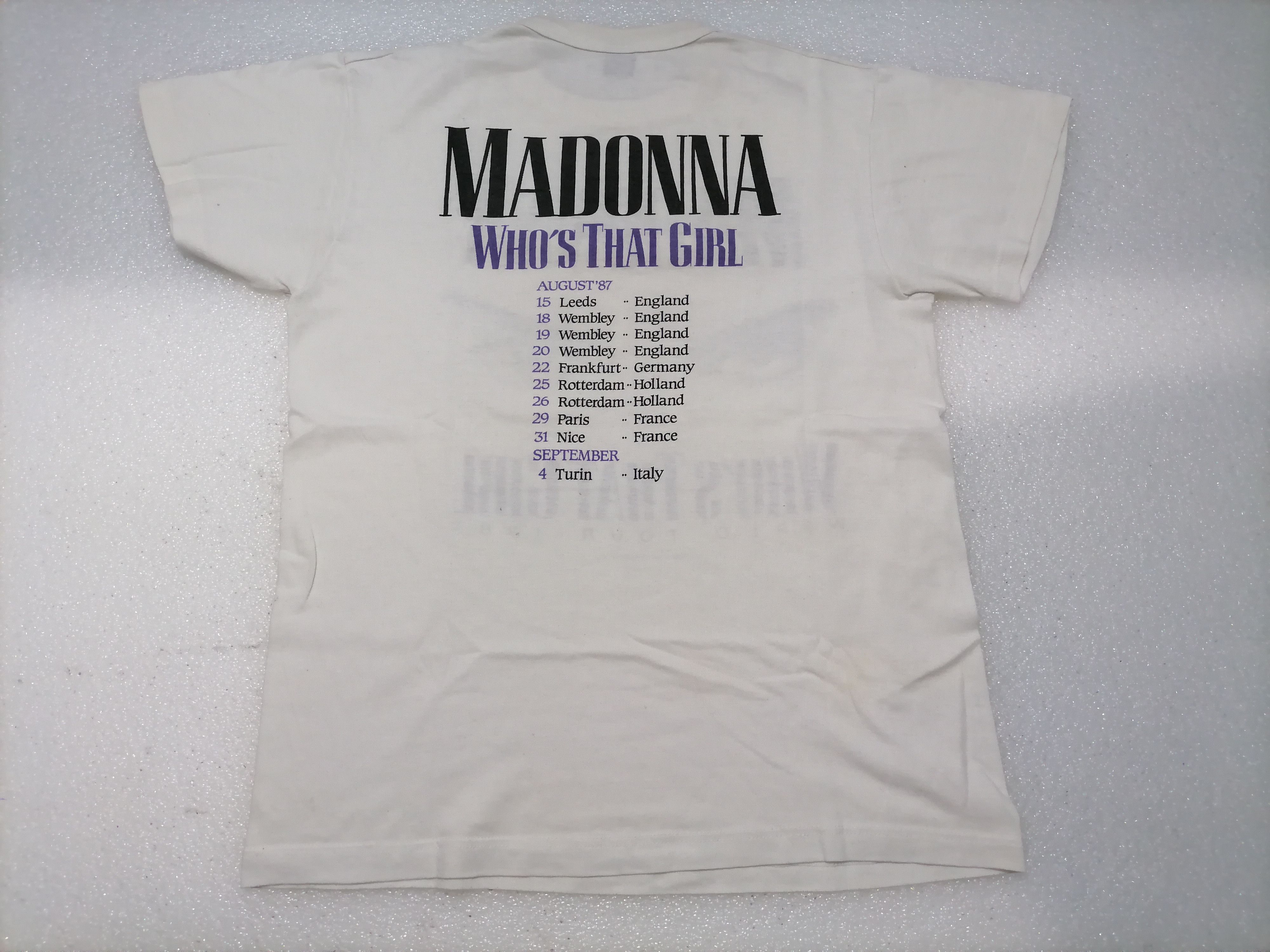 Band Tees Rare Vintage Tee MADONNA , Who's that Girl 1987 Size L / US 10 / IT 46 - 7 Thumbnail