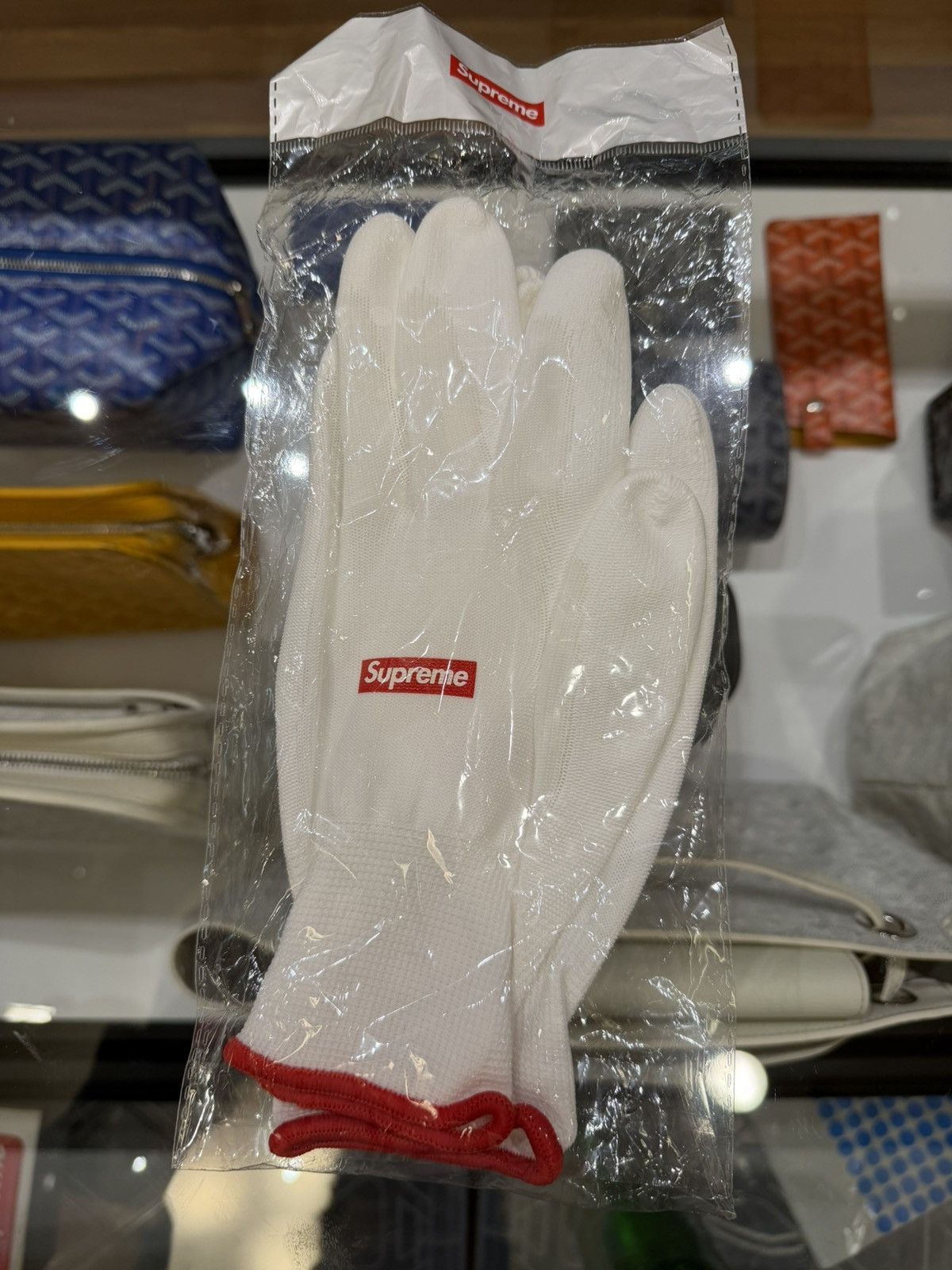 Supreme Supreme Rubberized Gloves Size ONE SIZE - 1 Thumbnail