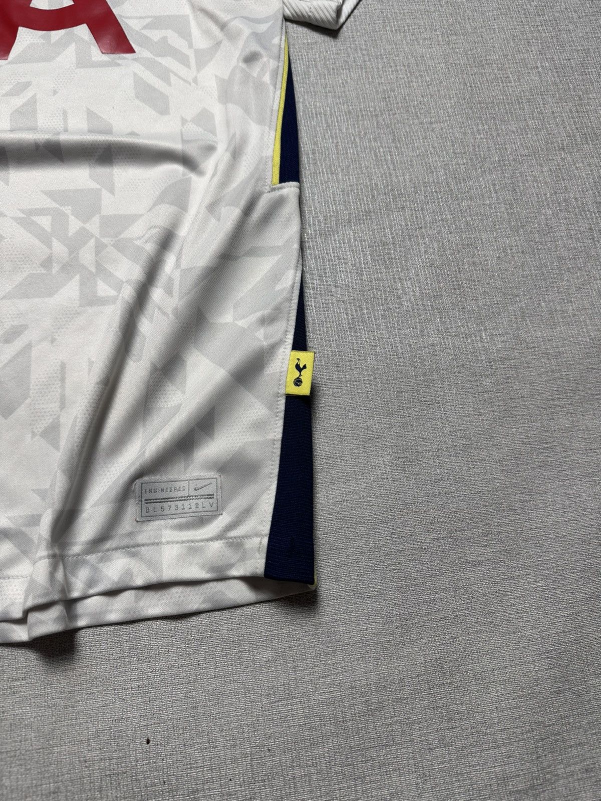 Nike Nike Tottenham Hotspur Home Football Soccer Jersey 2020/2021 Size US M / EU 48-50 / 2 - 5 Thumbnail