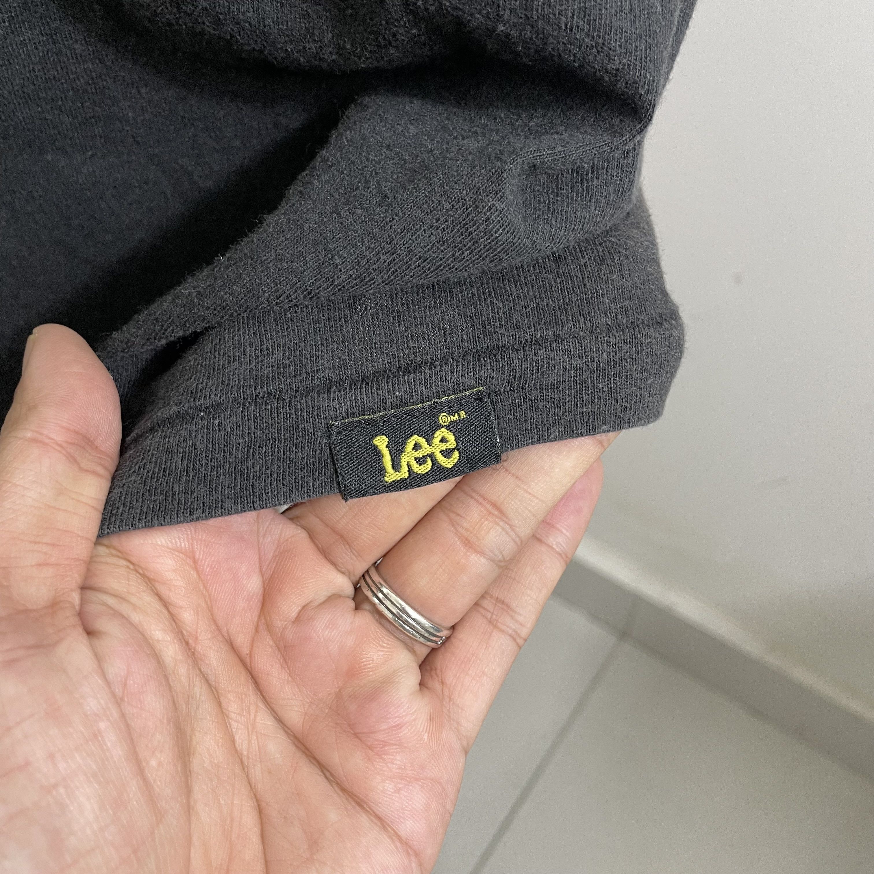 Lee ⭐️SALE⭐️ [XL] LEE JEANS DENIM UNION MADE TSHIRT Size US XL / EU 56 / 4 - 3 Thumbnail