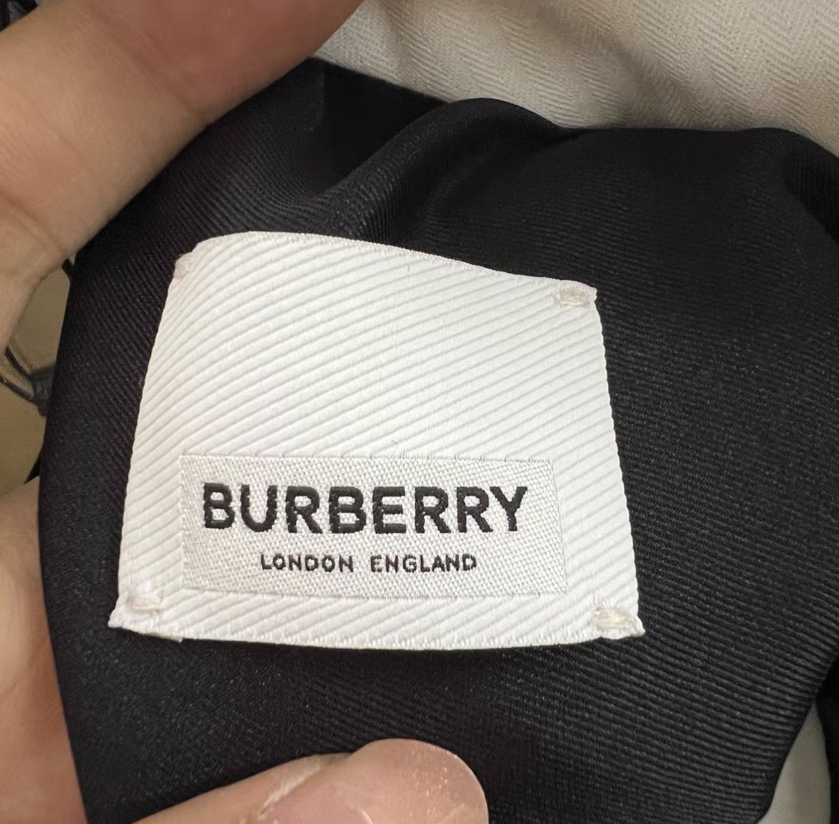 Burberry Burberry Swan Embroidered Wide-leg Pants J41 Size 26" / US 2 / IT 38 - 3 Thumbnail