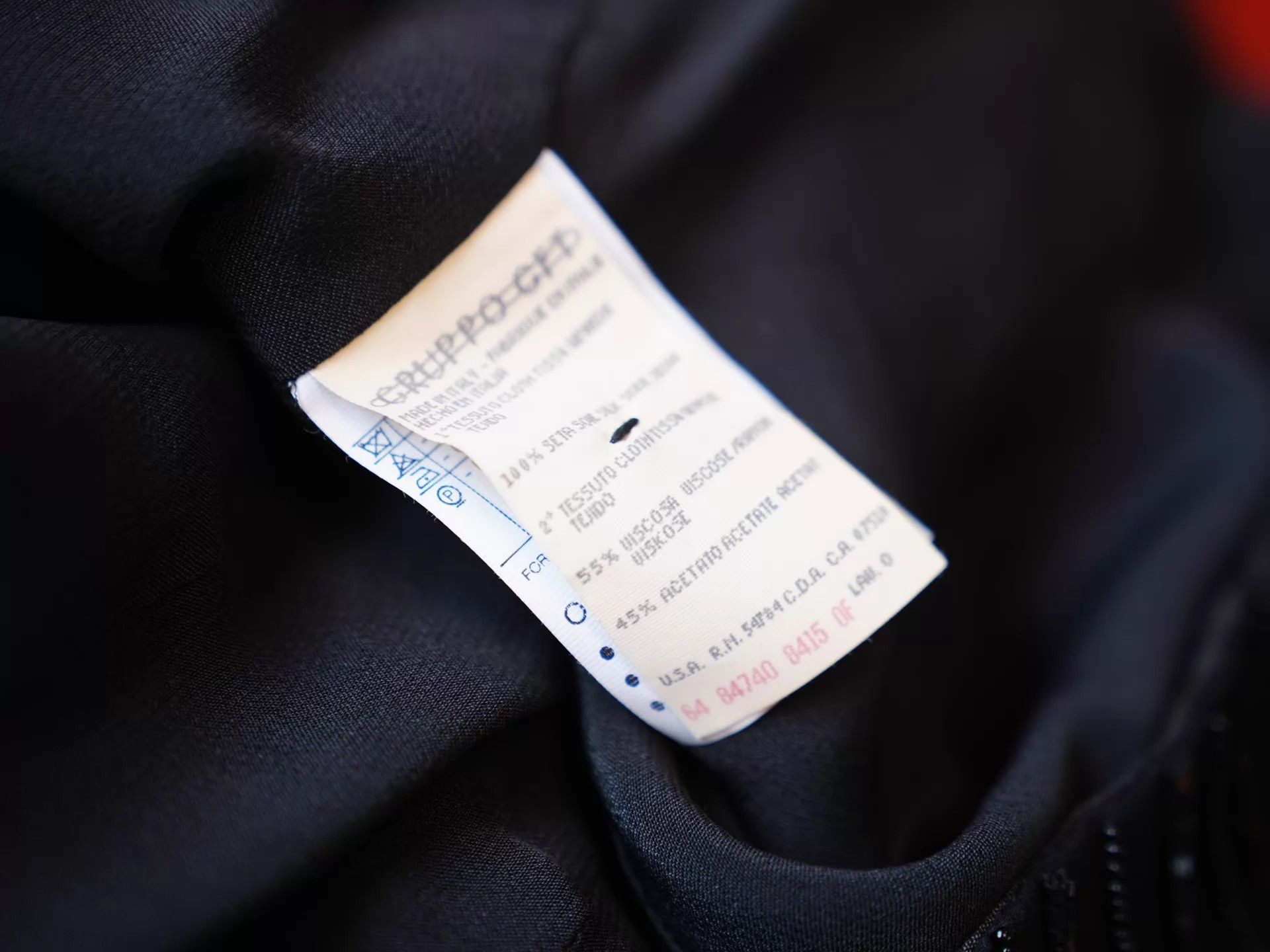 Armani Giorgio Armani Black Silk Beaded Jacket Italian 6 Mint Size M / US 6-8 / IT 42-44 - 8 Thumbnail