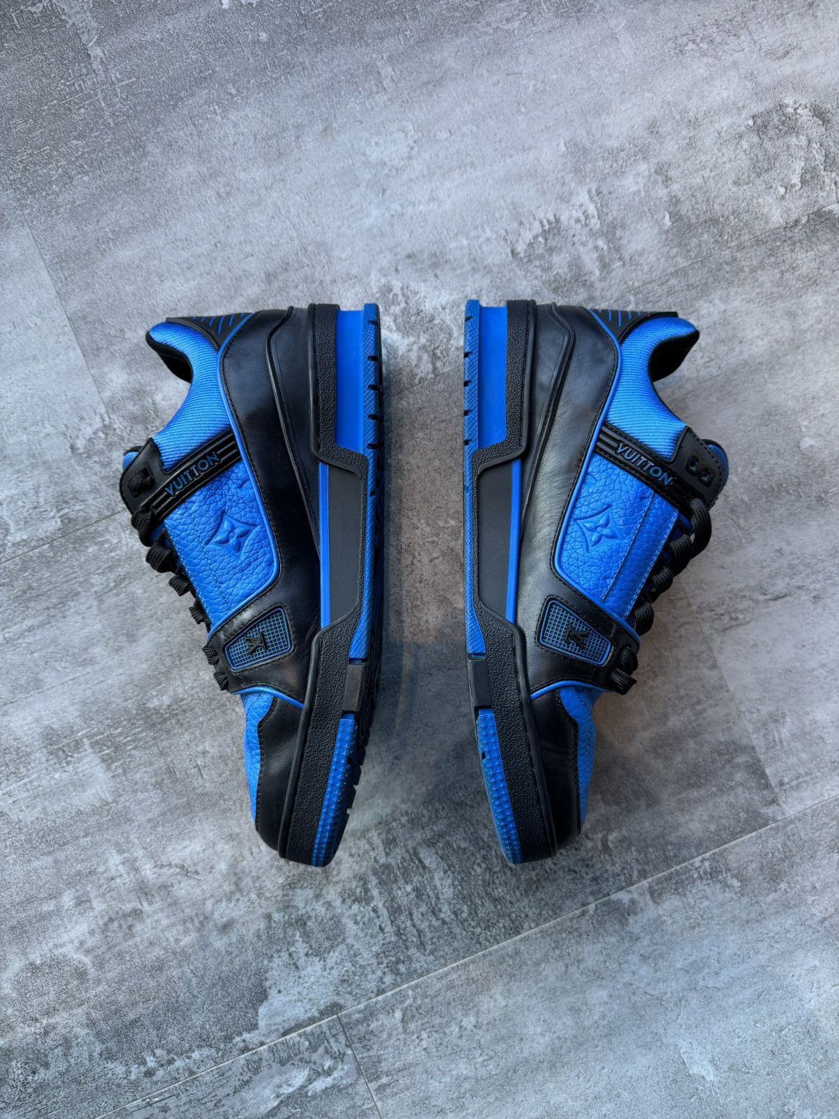 Louis Vuitton Louis Vuitton LV Trainer sneakers in black and blue calfskin Size US 8 / EU 41 - 4 Thumbnail