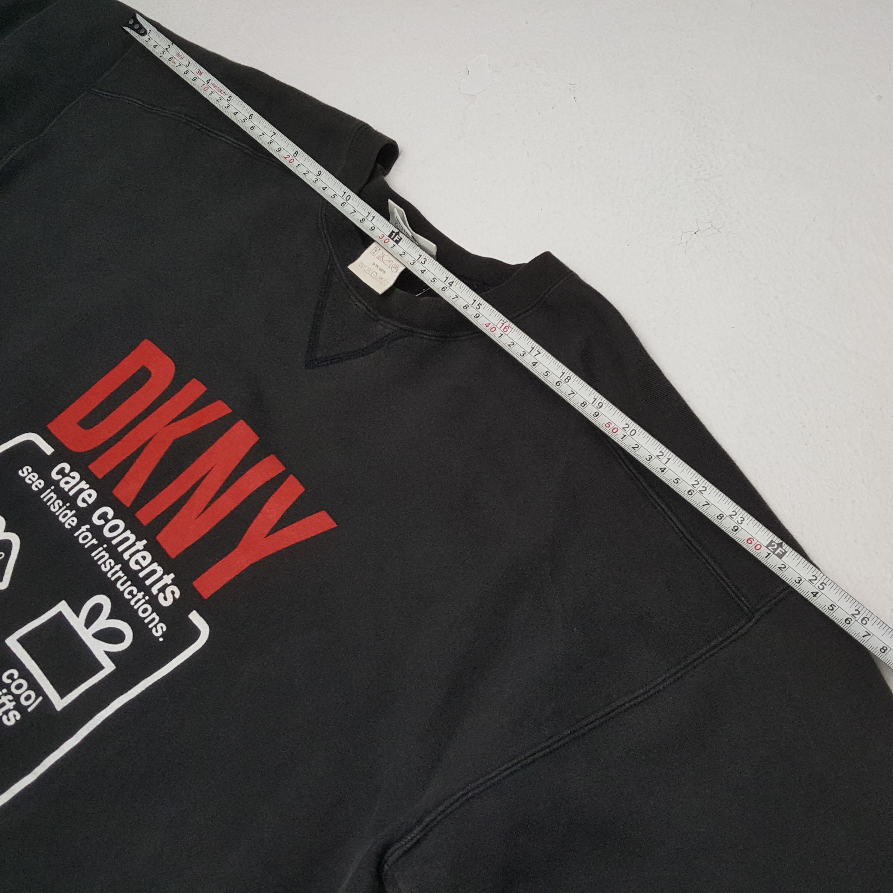 DKNY × Vintage DKNY Center Design Streetwear Style Sweatshirt Size US L / EU 52-54 / 3 - 4 Thumbnail