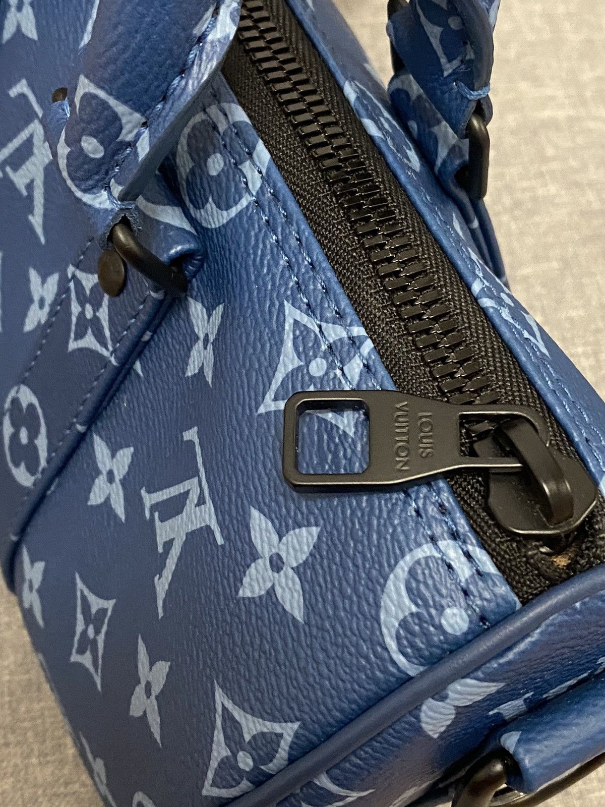Louis Vuitton Louis Vuitton blue monogram keepall 25 bag Size ONE SIZE - 7 Thumbnail