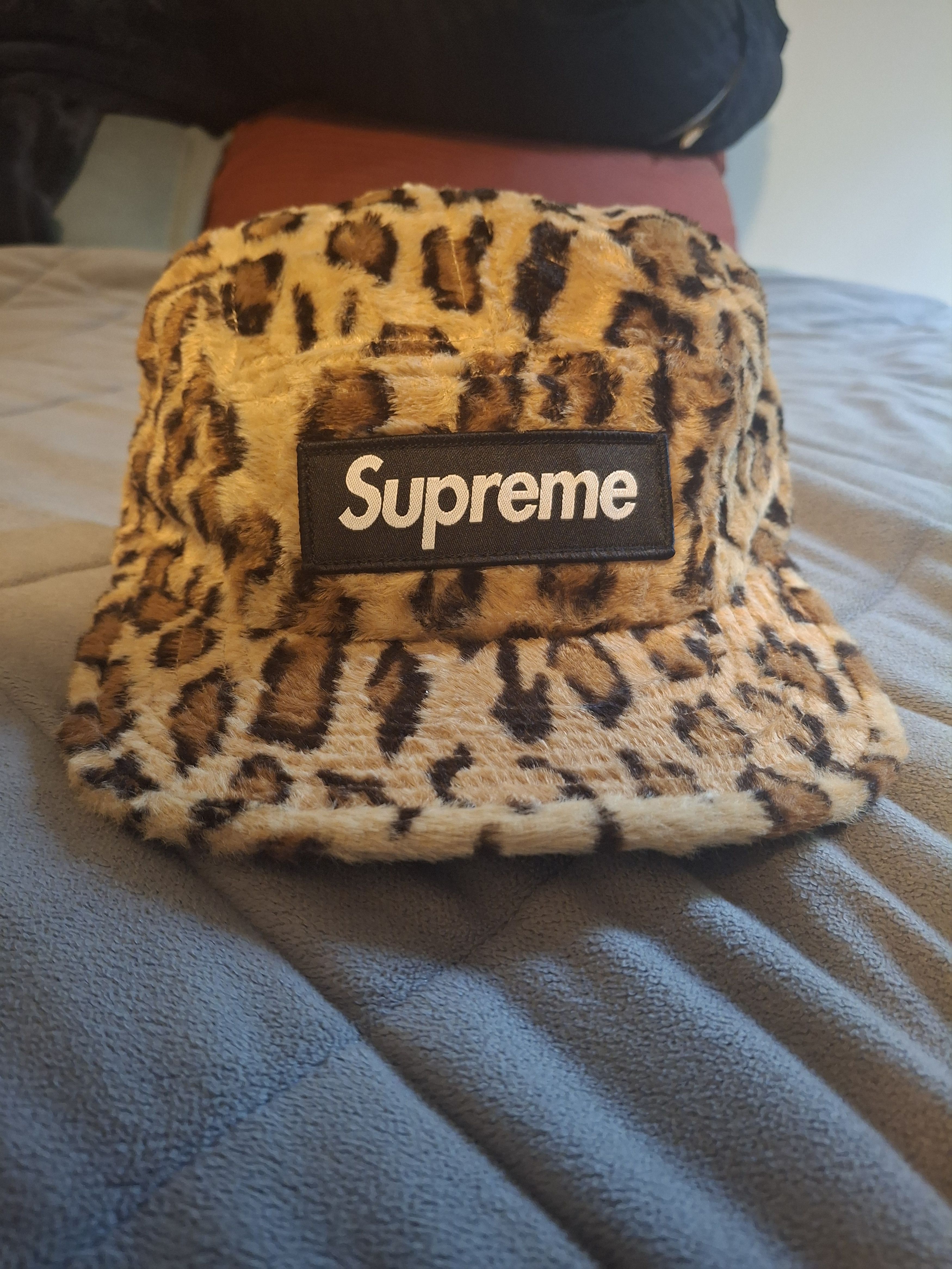 Supreme Leopard Velvet Camp Cap Tan 新品 Supreme Leopard Velvet Camp Cap Tan