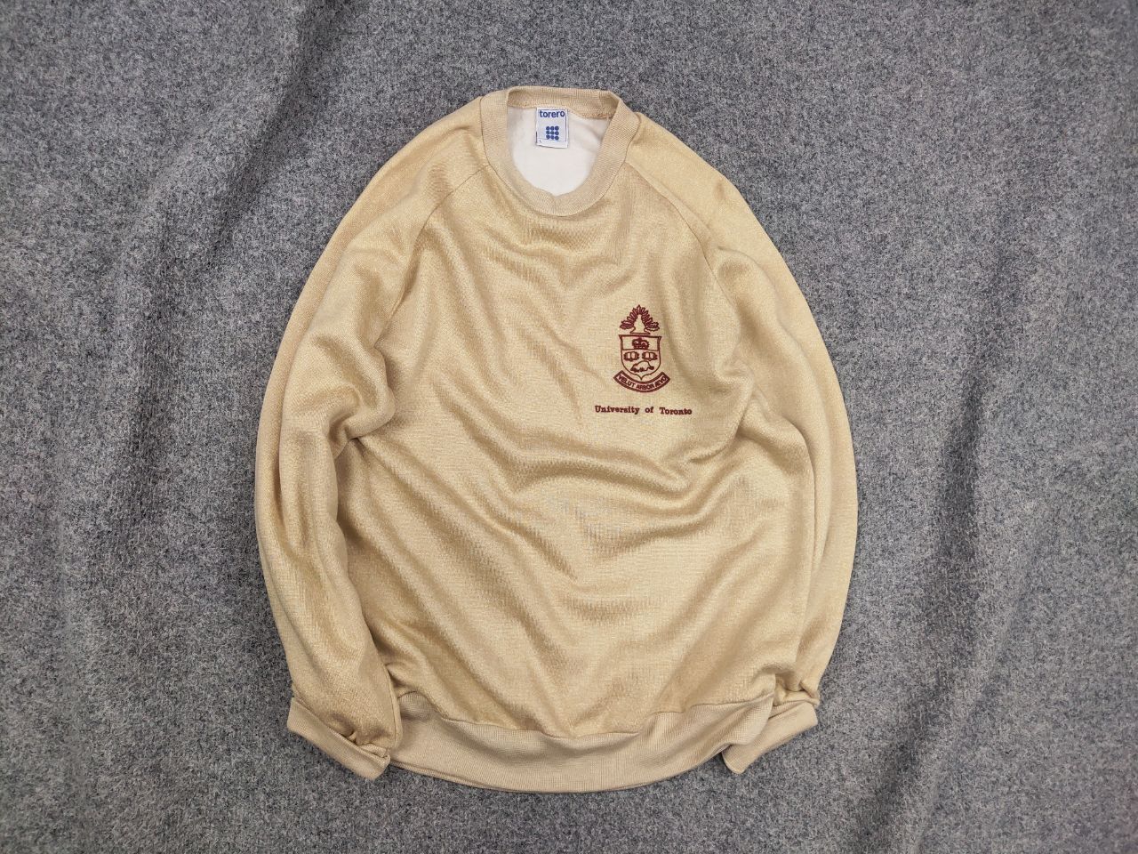 Vintage Vintage University of Toronto Crew Check Sweatshirt Y2K Size US L / EU 52-54 / 3 - 1 Thumbnail