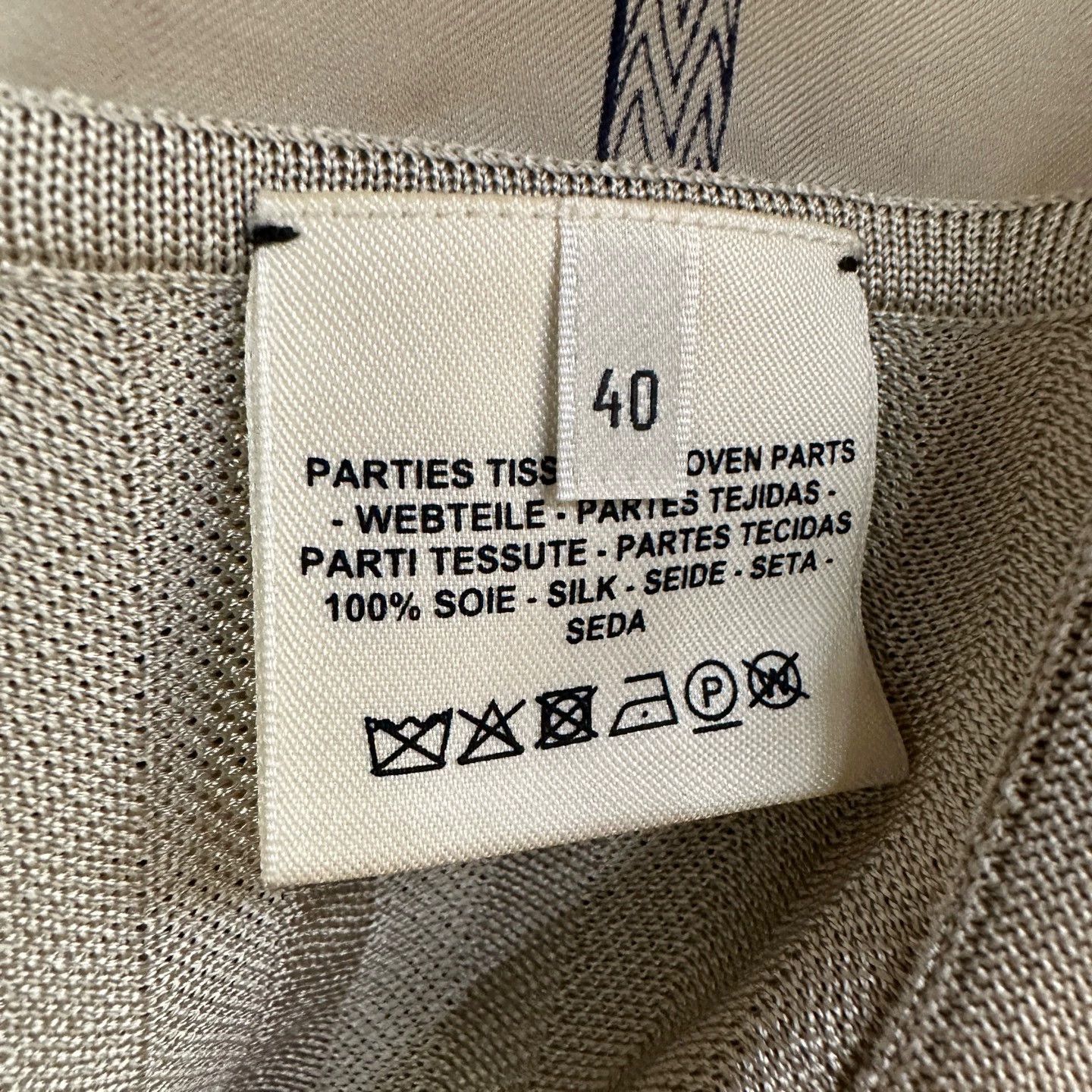 Hermes Hermes may403 silk paneled short 40 Size M / US 6-8 / IT 42-44 - 4 Thumbnail
