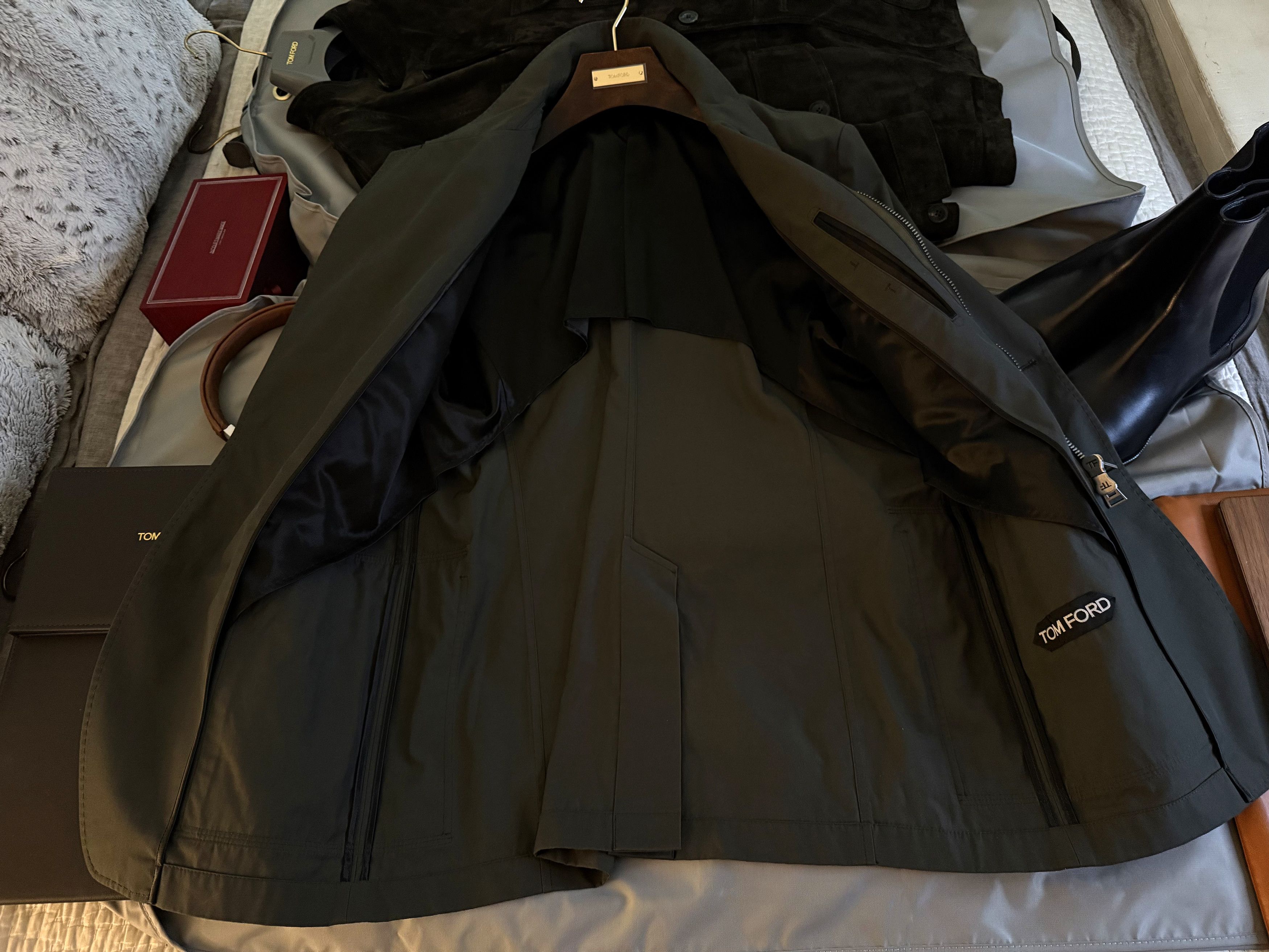 Tom Ford Rare TOM FORD’s Personal Fave $4,300 w/tax Tech Blazer Size US L / EU 52-54 / 3 - 18 Thumbnail