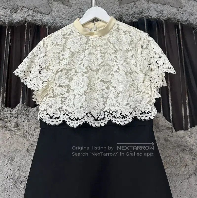 Valentino Valentino Color-Blocked Short Sleeve A-Line Dress . Size XXS / US 00 / IT 34 - 3 Thumbnail