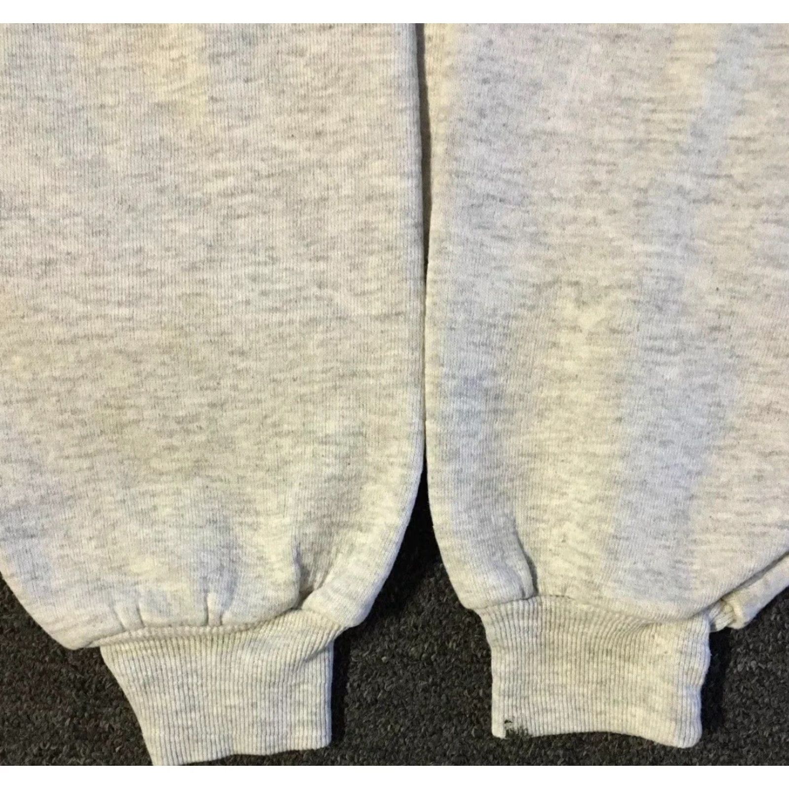 Vintage VINTAGE USMC Sweatshirt S Boxy Gray 80s Navy Marine Corps Pullover Hoodie Mens Grunge/Retro 90s College USA Size US S / EU 44-46 / 1 - 6 Thumbnail