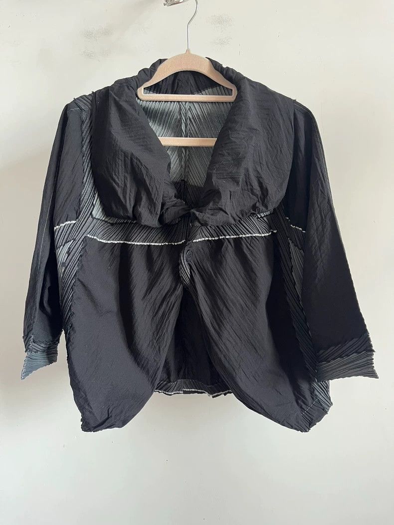 Issey Miyake issey miyake size:2 Black long-sleeved top Size XXS / US 00 / IT 34 - 1 Thumbnail
