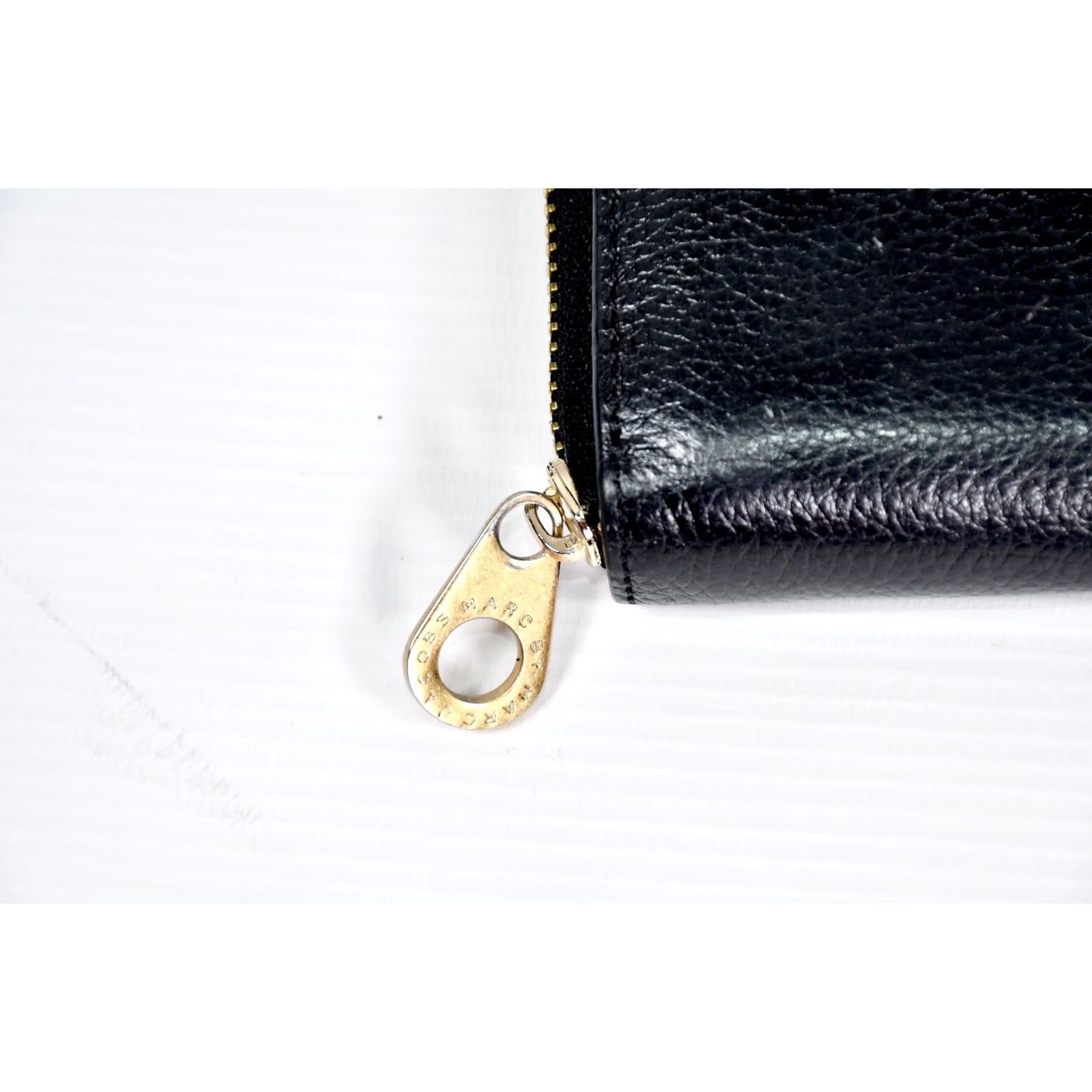 Marc by Marc Jacobs Marc by Marc Jacobs Wallet Leather Black Zip Around Women Size ONE SIZE - 4 Thumbnail