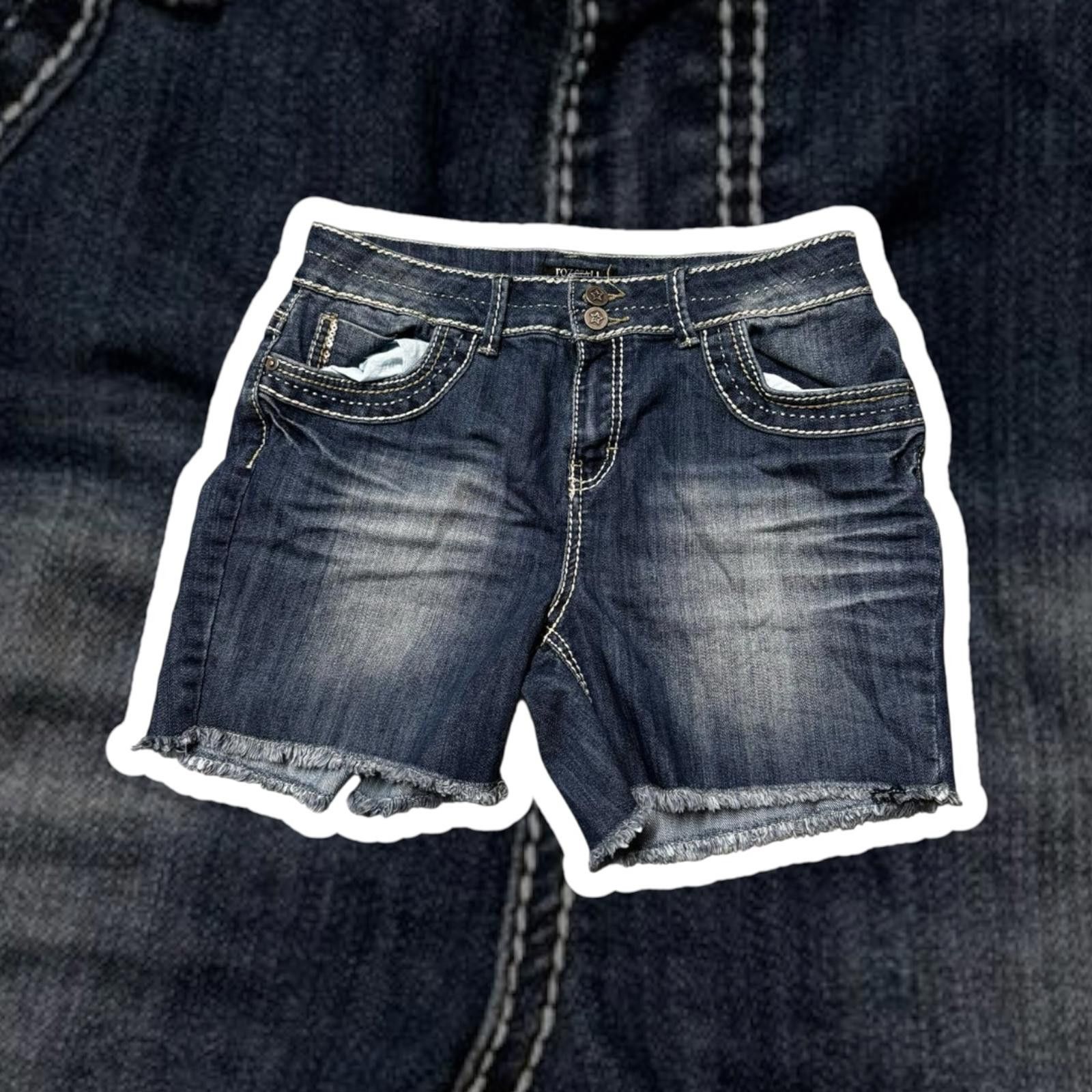 Designer Stylish Yoz & Ali Denim Cut-Off Shorts Size 30" / US 8 / IT 44 - 1 Thumbnail