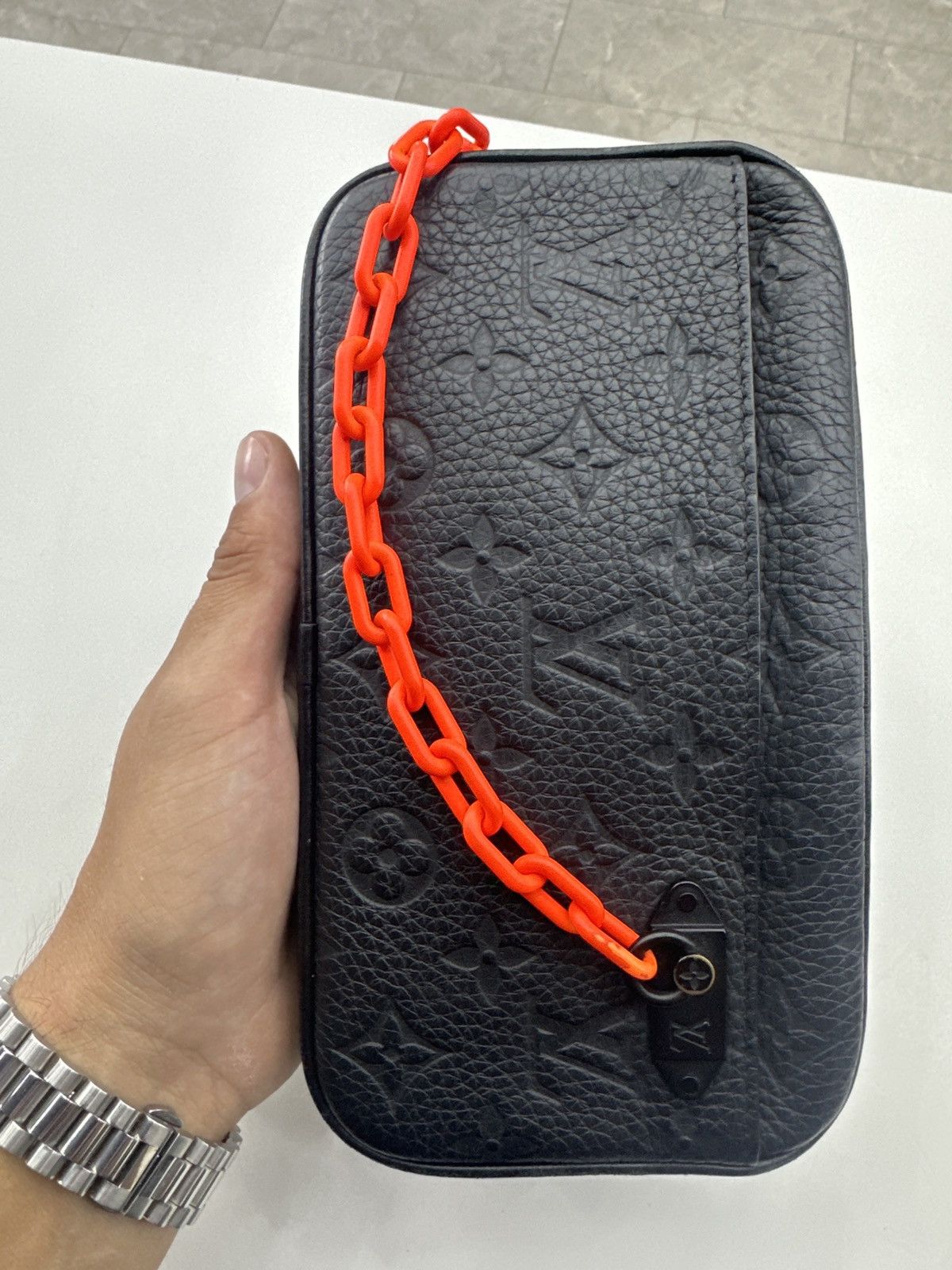 Louis Vuitton Louis Vuitton Taurillon Monogram Solar Ray Soft Pochette Size ONE SIZE - 3 Thumbnail