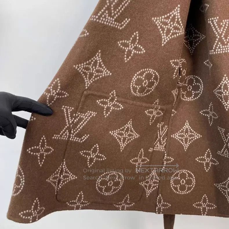 Louis Vuitton Louis Vuitton New presbyopic reversible bathrobe coat Size XXS / US 00 / IT 34 - 4 Thumbnail