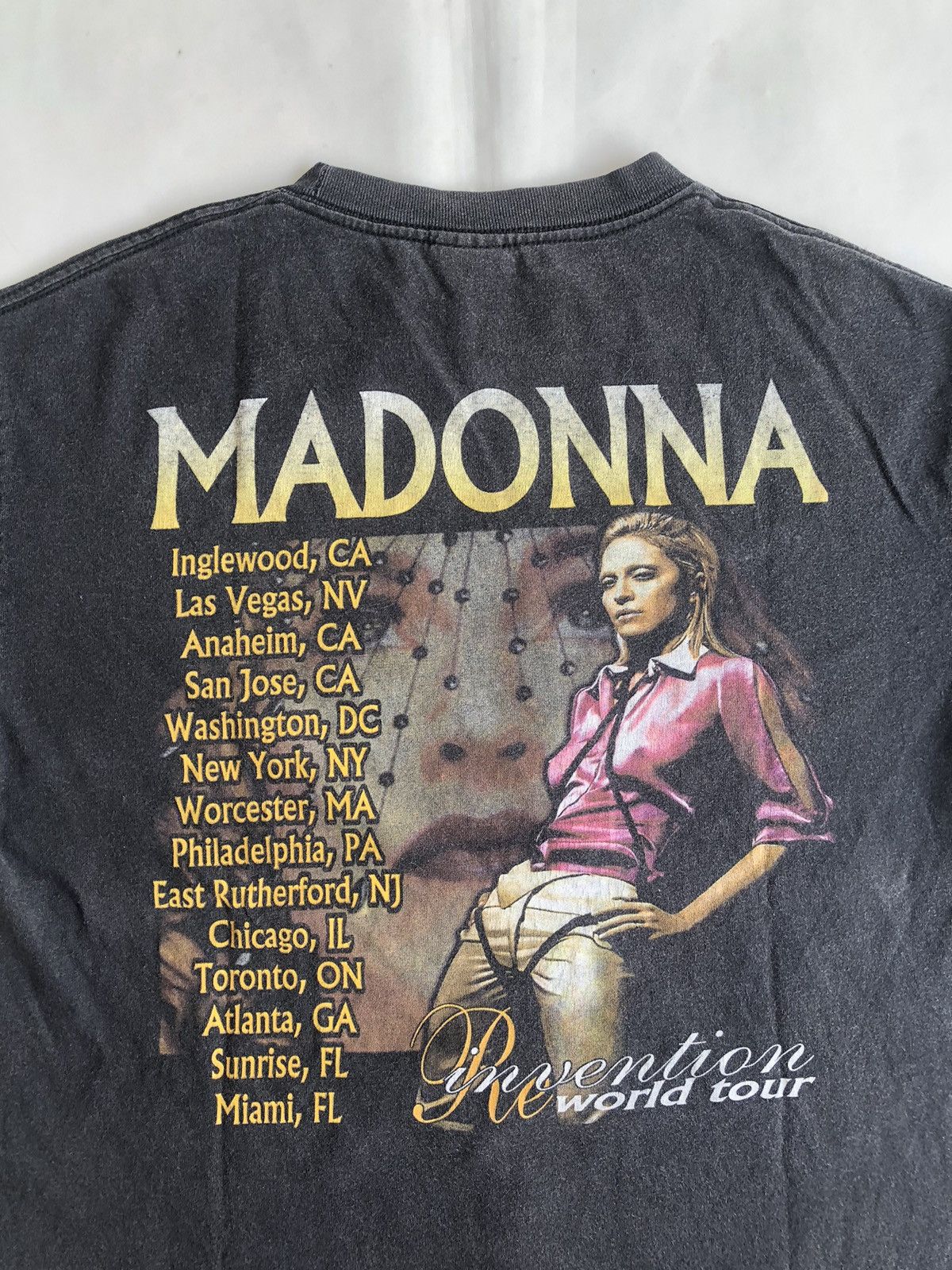 Band Tees × Japanese Brand 00s Madonna Word Tour Tshirt Tee Size US M / EU 48-50 / 2 - 8 Thumbnail