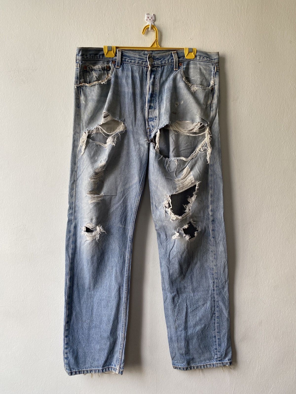 Levi's Vintage 90s Levi’s 501 Distressed Trashed Denim Size US 35 - 1 Thumbnail