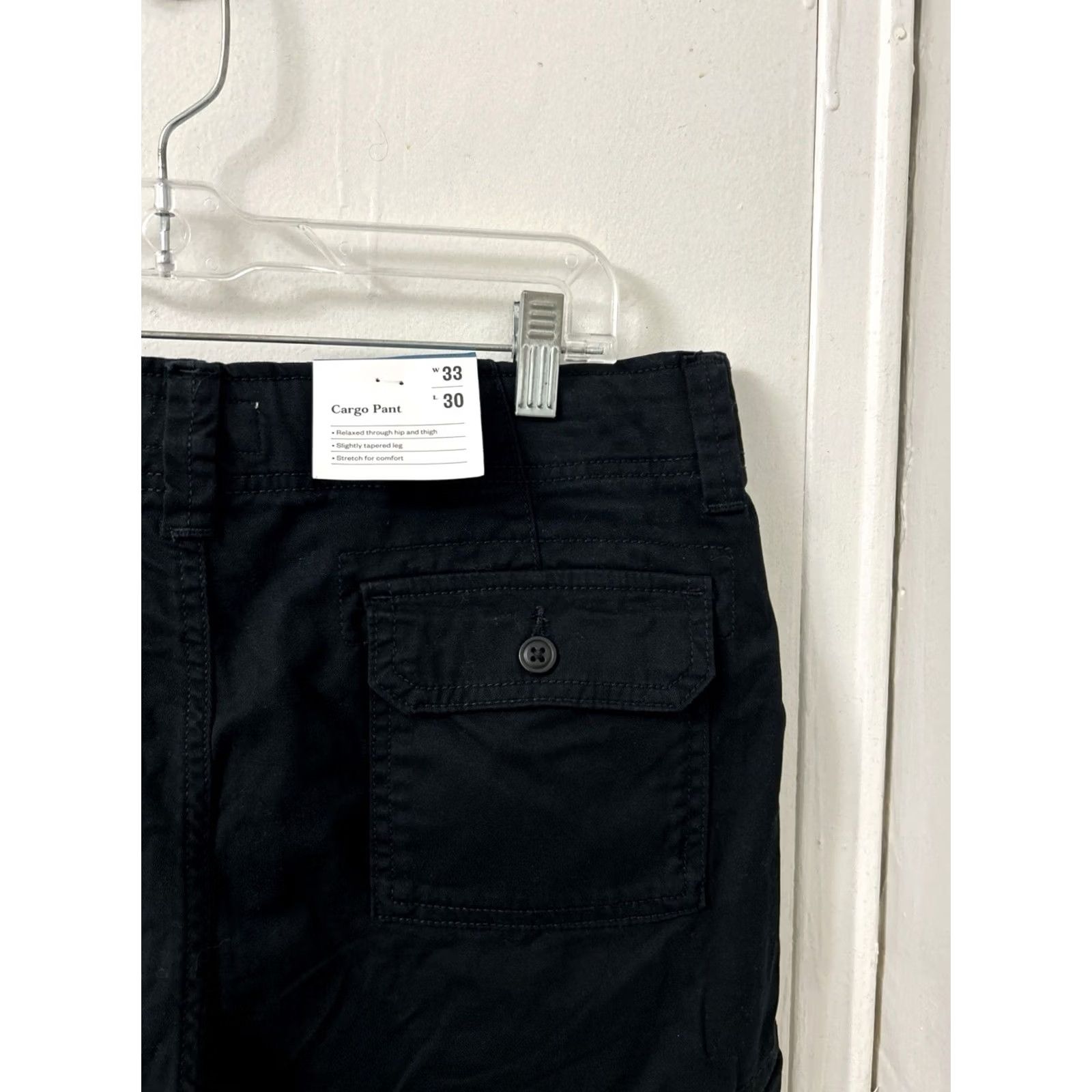 Vintage Goodfellow & Co Cargo Pants Mens 33x30 Black Relaxed Fit Tapered Leg YKK NWT Pants Mens Black 33 Regular Stretch Pocket Cargo NWT Size US 33 - 4 Thumbnail