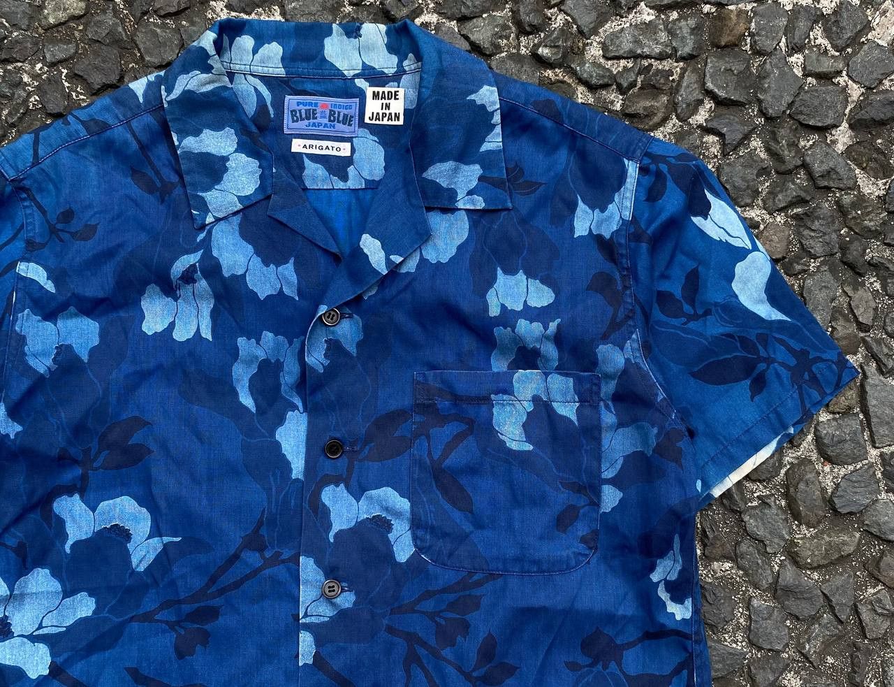 Blue Blue Japan Blue Blue Japan - Magnolia S/S Shirt Size US M / EU 48-50 / 2 - 3 Thumbnail