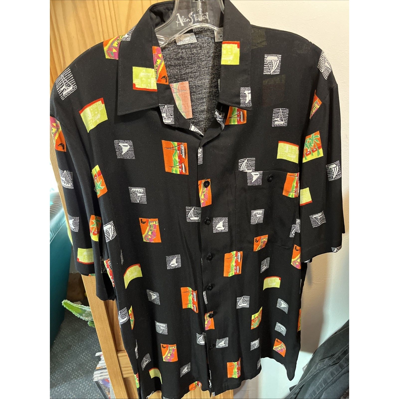 Other Alan Stewart Shirt Men’s M Black Hawaiian Rayon Button Adult Size US M / EU 48-50 / 2 - 12 Thumbnail
