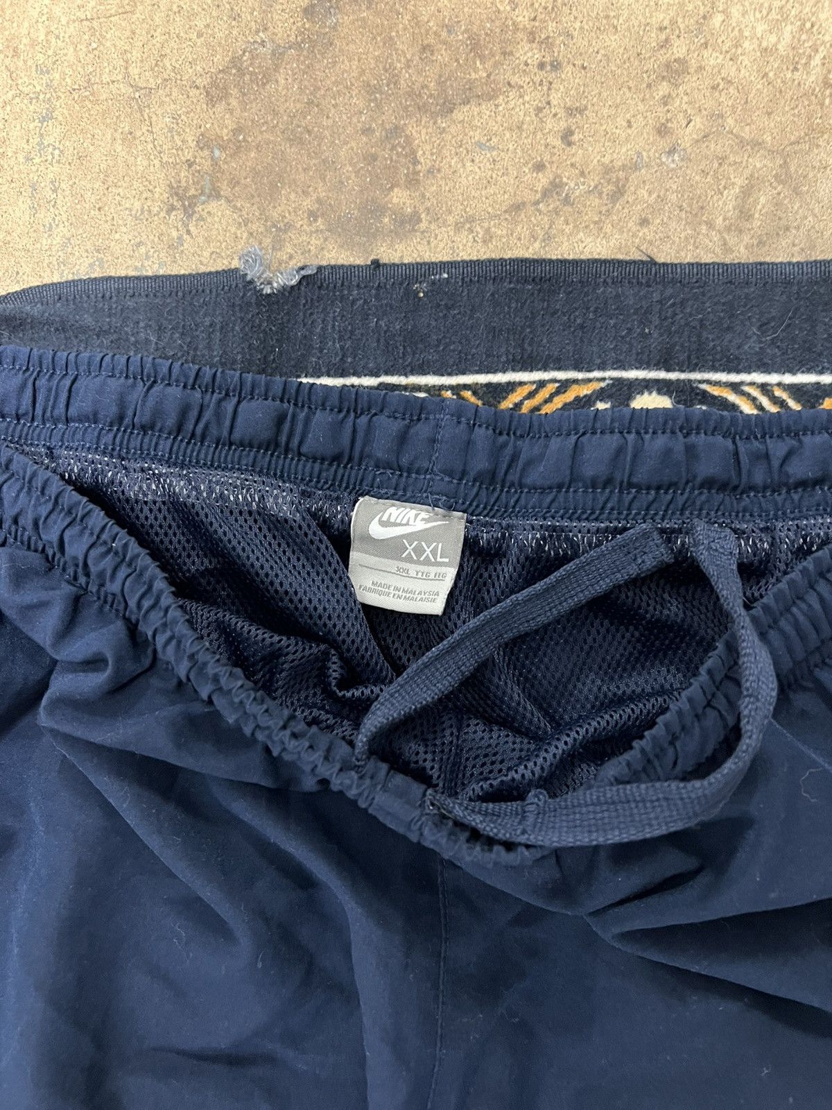 Nike Navy blue Nike track pants size xxl striped double pipe y2k Size US 38 / EU 54 - 5 Thumbnail