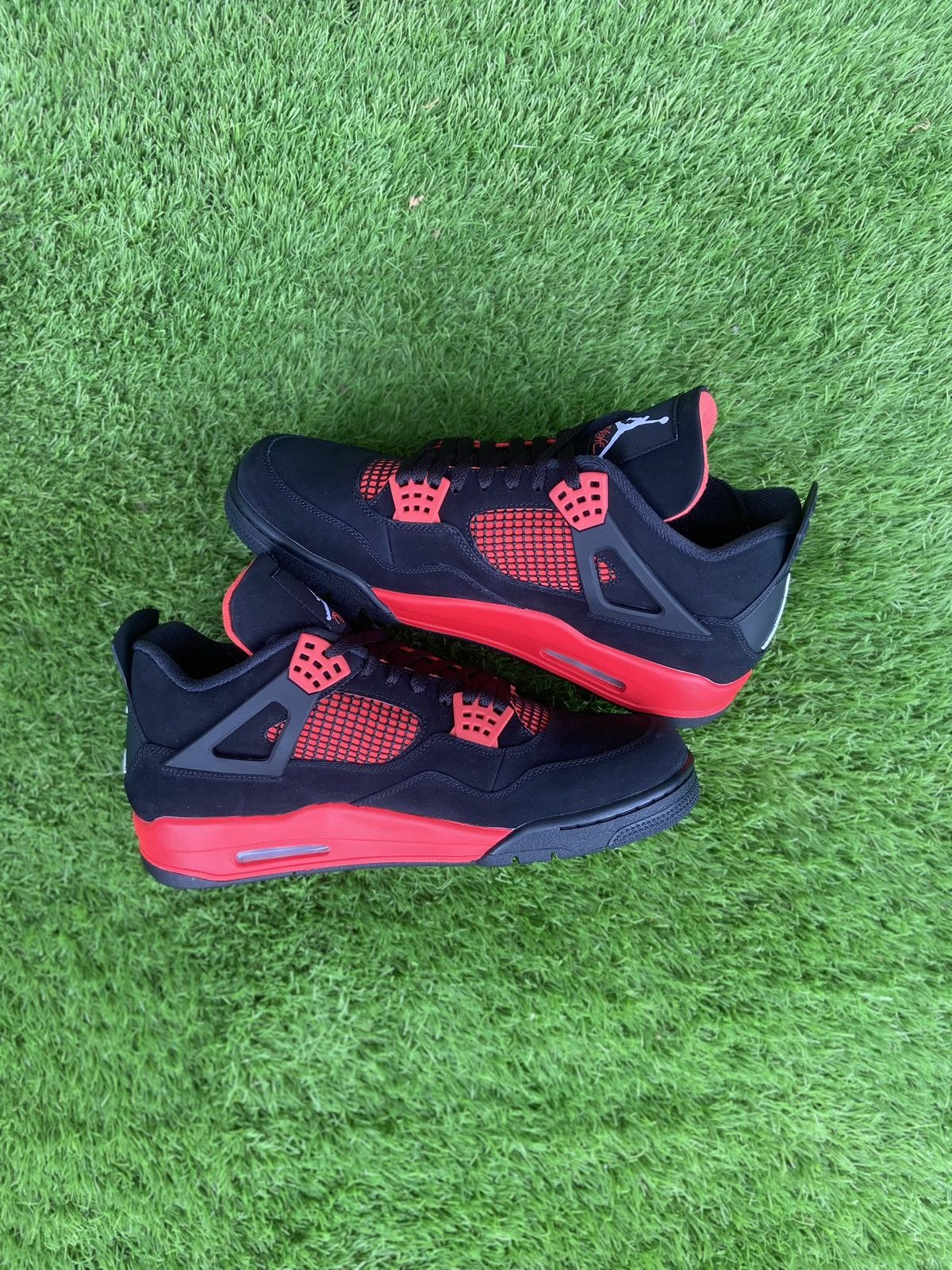 Jordan Brand Jordan 4 red thunder 13M Size US 13 / EU 46 - 2 Thumbnail