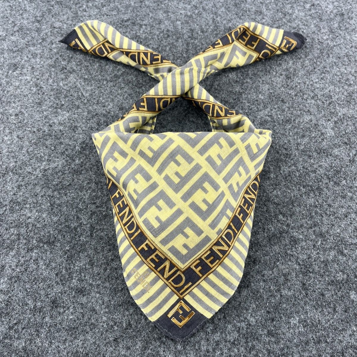 Vintage Vintage Fendi Handkerchief / Bandana / Neckerchief B432 Size ONE SIZE - 7 Thumbnail