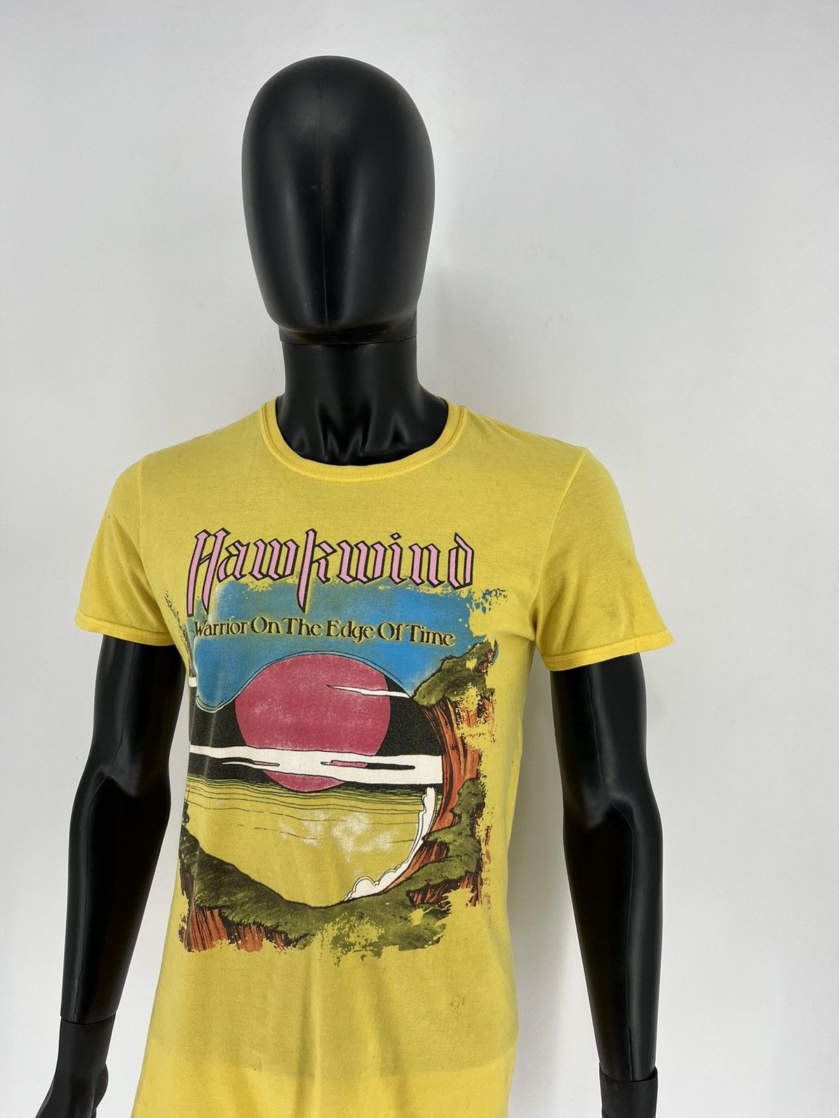 Band Tees Vintage Y2K Hawkwind Warrior ON The Edge Of TIME T-shirt Size US M / EU 48-50 / 2 - 4 Thumbnail