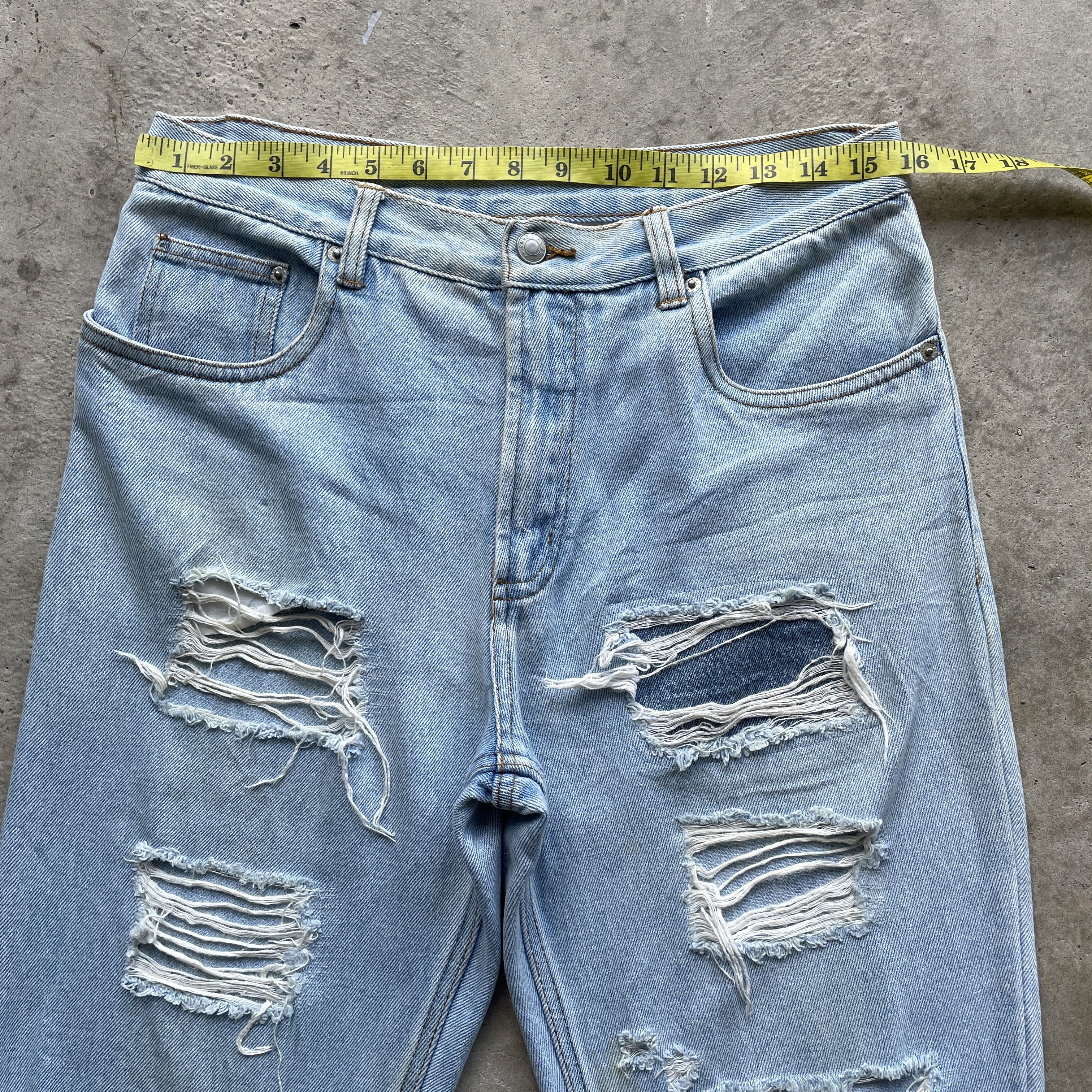 Japanese Brand VINTAGE JAPAN FADED DISTRESSED JEANS RIPPED DENIM PANTS W32 Size US 32 / EU 48 - 5 Thumbnail