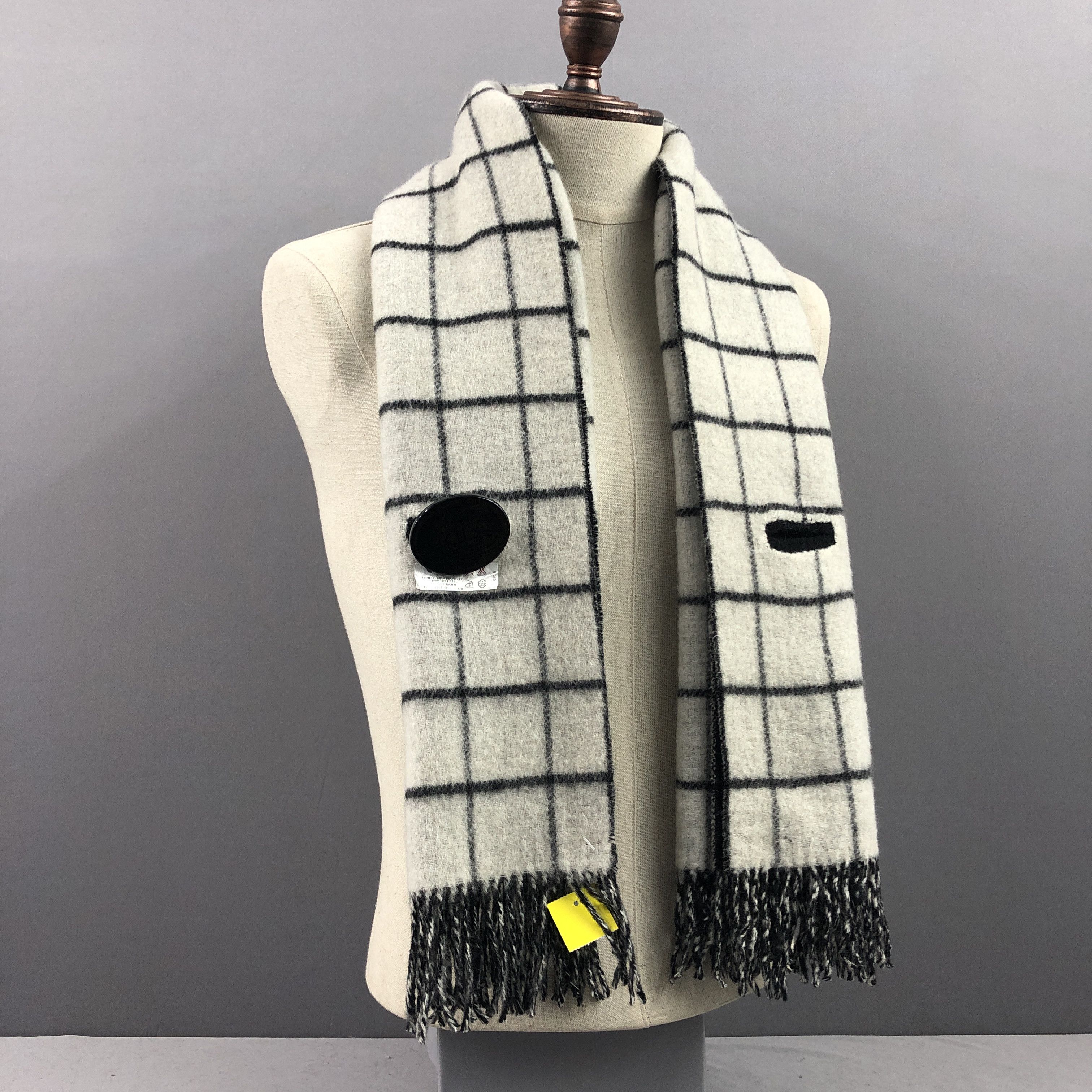 Japanese Brand Vintage Vivienne Westwood Scarf Muffler Orbs Wool Scarves. Size ONE SIZE - 2 Thumbnail