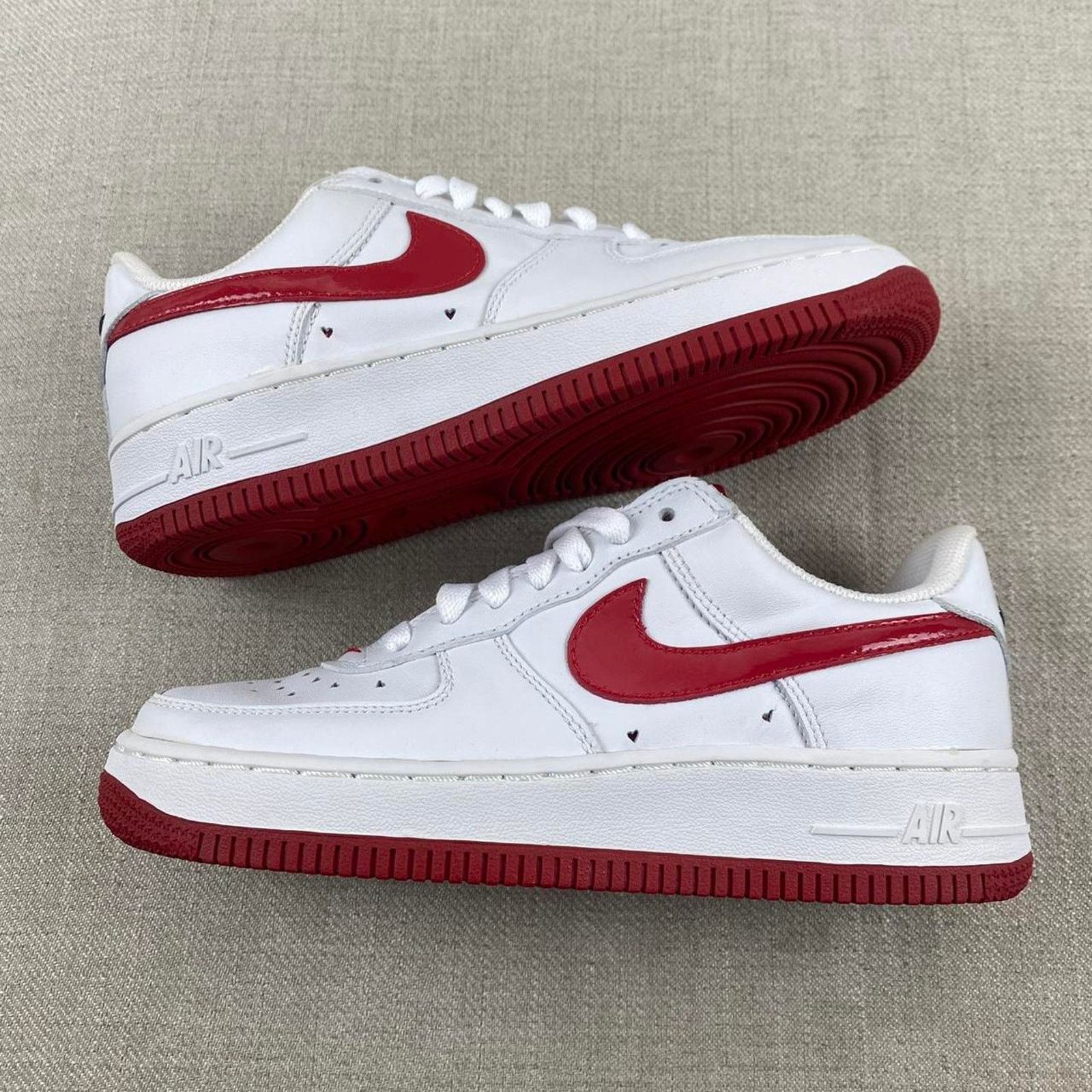 Nike 2006 Nike Air Force 1 Low “Valentines Day" Size US 5.5 / IT 35.5 - 3 Thumbnail