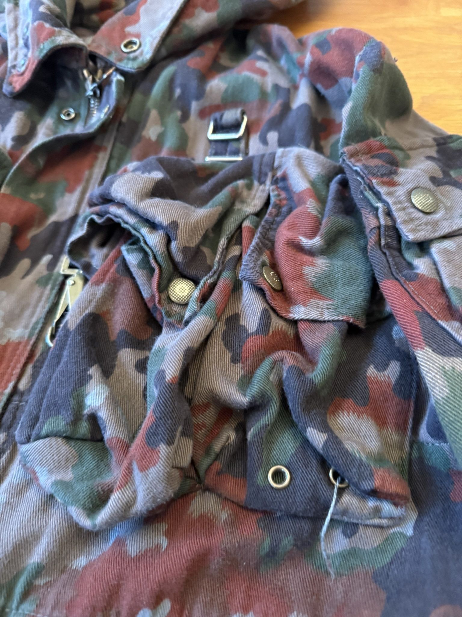 Vintage Vintage Swiss Army M61/70 Field Jacket Alpenflage Size US L / EU 52-54 / 3 - 2 Thumbnail