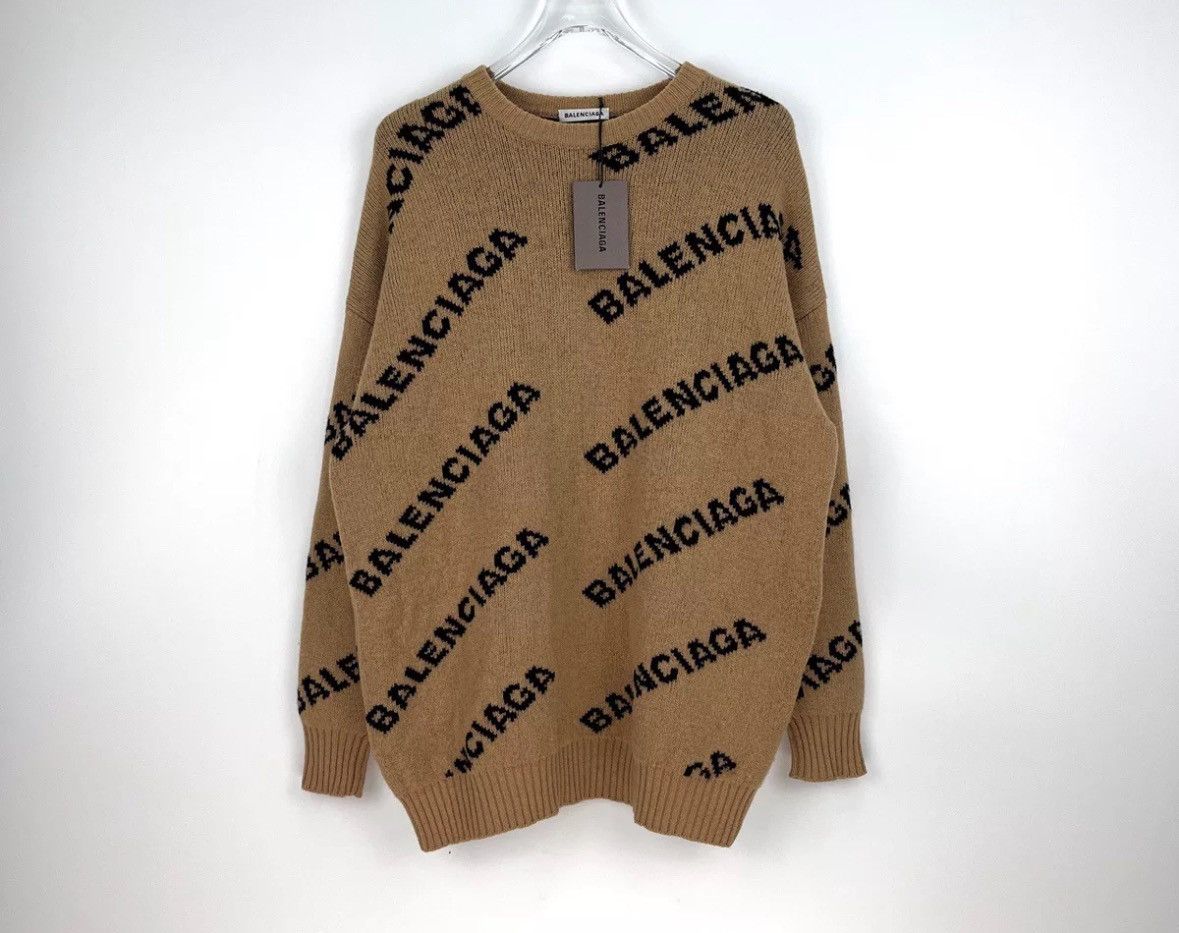 Balenciaga Balenciaga camel bullet screen logo wool sweater Size US S / EU 44-46 / 1 - 3 Thumbnail