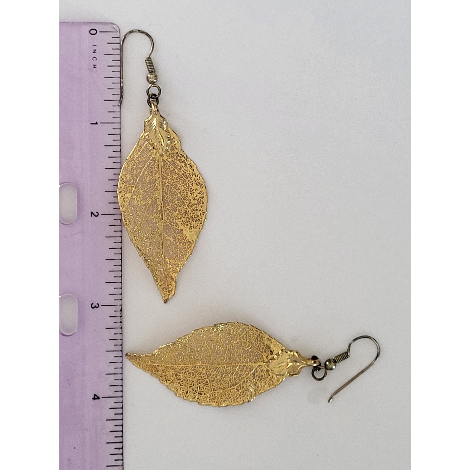 & Other Stories Gold Leaf Textured Dangle Earrings | Nature Inspired Jewelry Size ONE SIZE - 4 Thumbnail