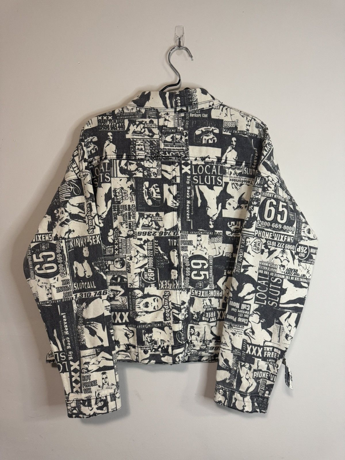 ジャケット・アウター Supreme 100Dollar Bill Trucker Jacket Supreme 100 Dollar Bill Trucker Jacket (FW17) - $228