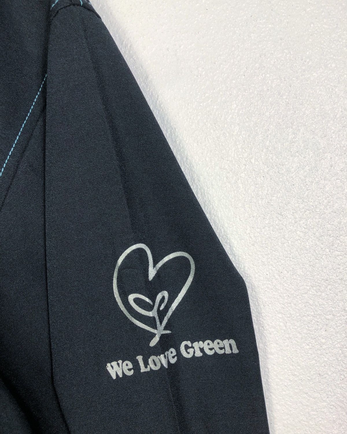 Japanese Brand Rare Vintage Family Mart Uniform Button Ups Shirt Size US M / EU 48-50 / 2 - 7 Thumbnail